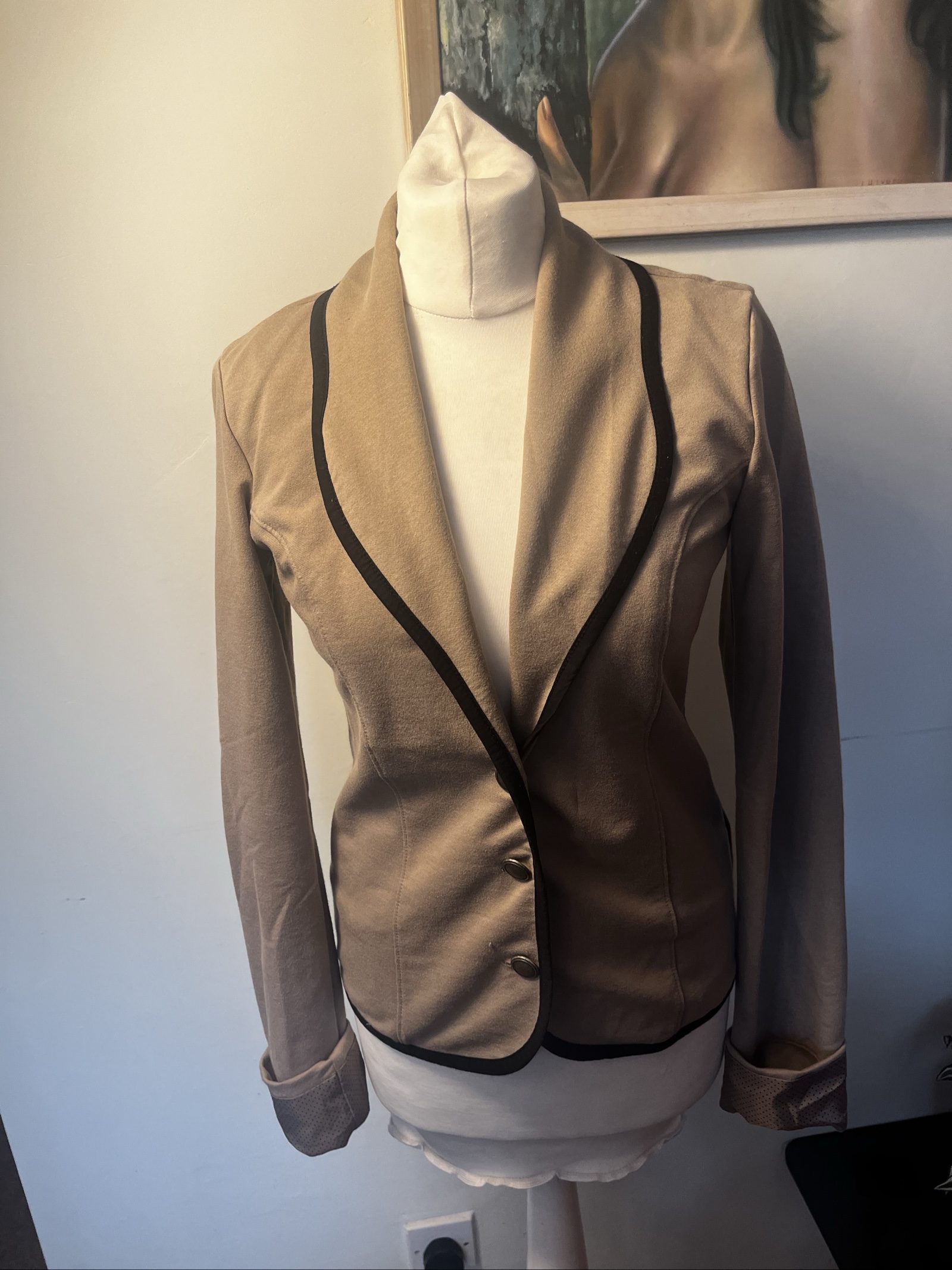 Vila Beige & Brown Contrast Trim Blazer Jacket Small