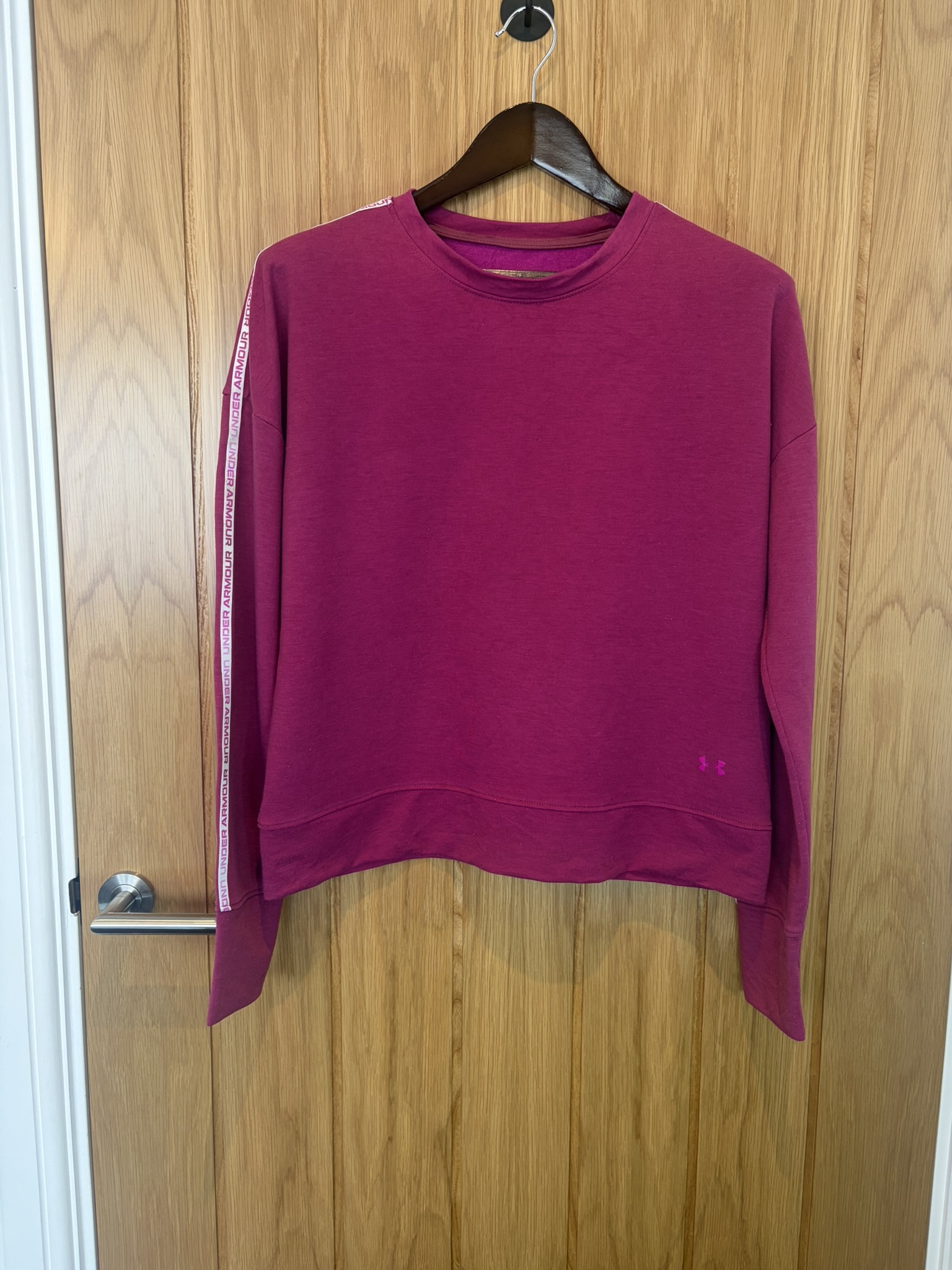 Under Armour Berry Pink Loose Fit Sweatshirt Size M