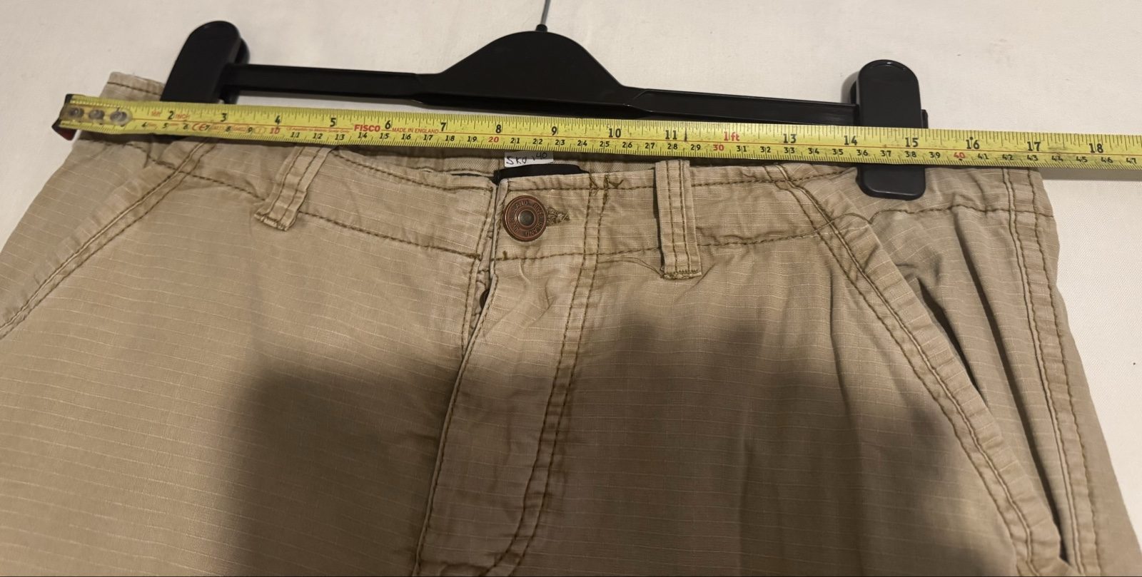 Unbranded Beige Cargo Shorts Medium with Multiple Pockets image 9