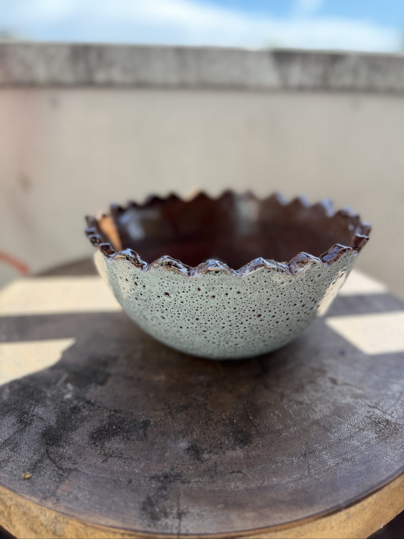 Cottage style Ceramic Planter 21cm Diameter