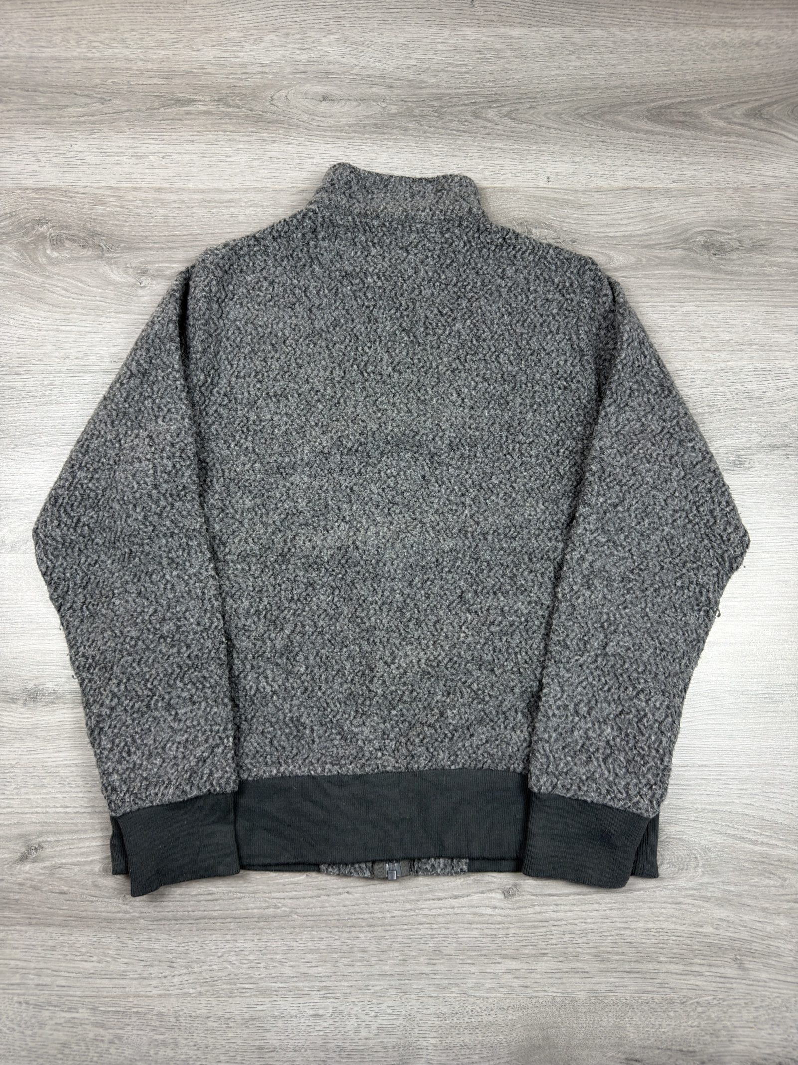 Patagonia Grey Fleece Zip-Up Jacket Size M Ribbed Cuffs image 9