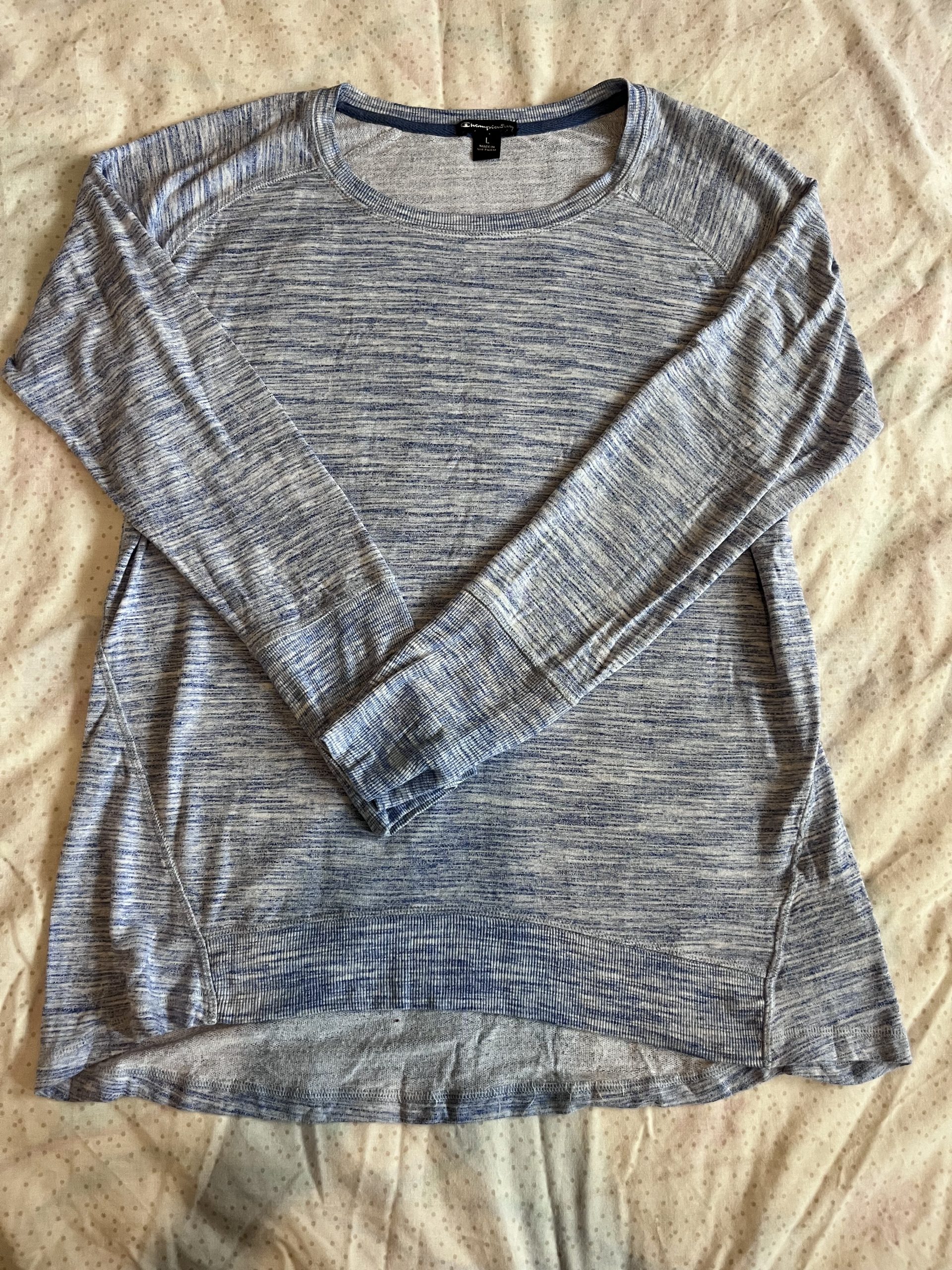 Champion Elite - Grey Crew Neck Sweater shirt - womens Medium - long sleeve