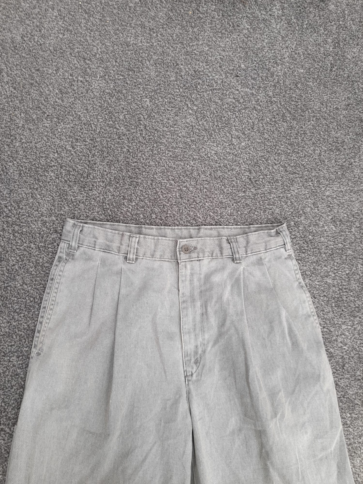 Levi's Grey Denim Pleated Trousers Fit 31" image 3