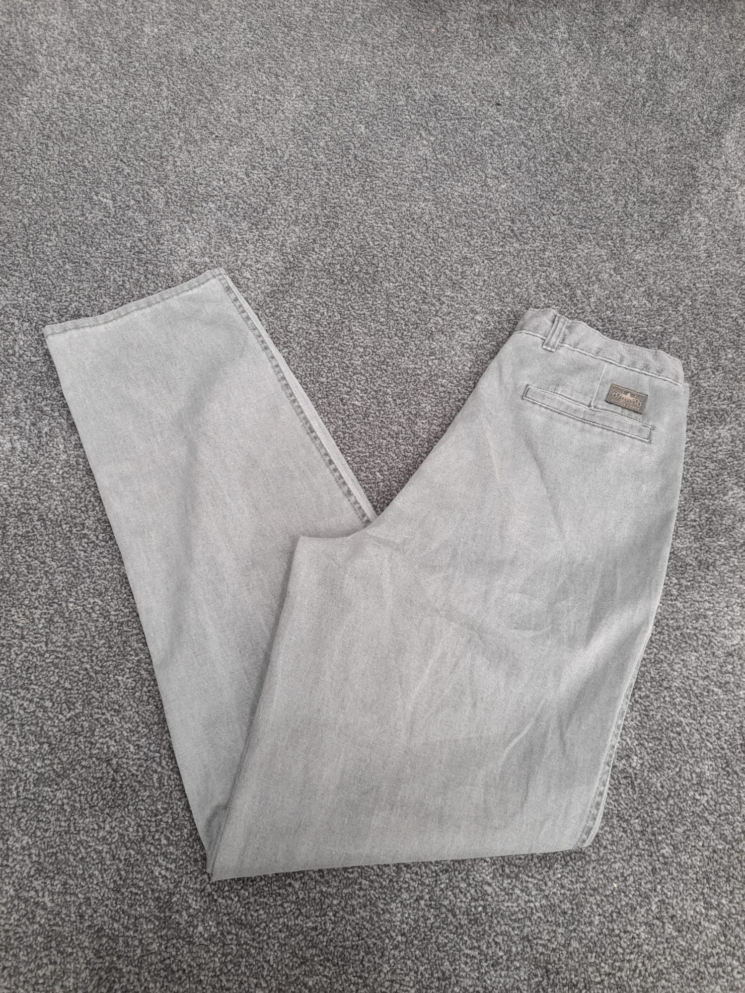 Levi's Grey Denim Pleated Trousers Fit 31" image 5