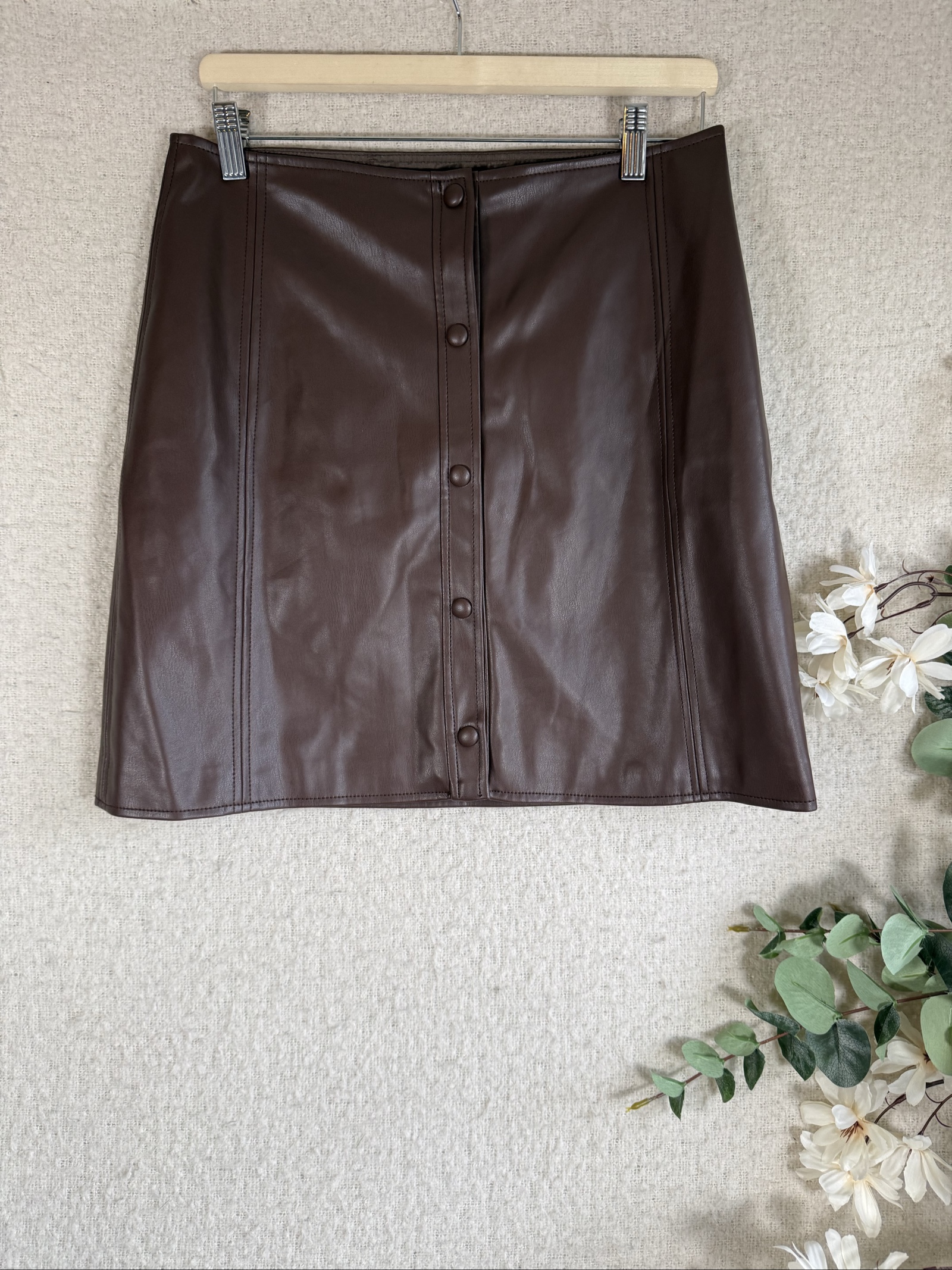 Warehouse Brown Faux Leather Button Front Mini Skirt UK 12 Stylish Classic