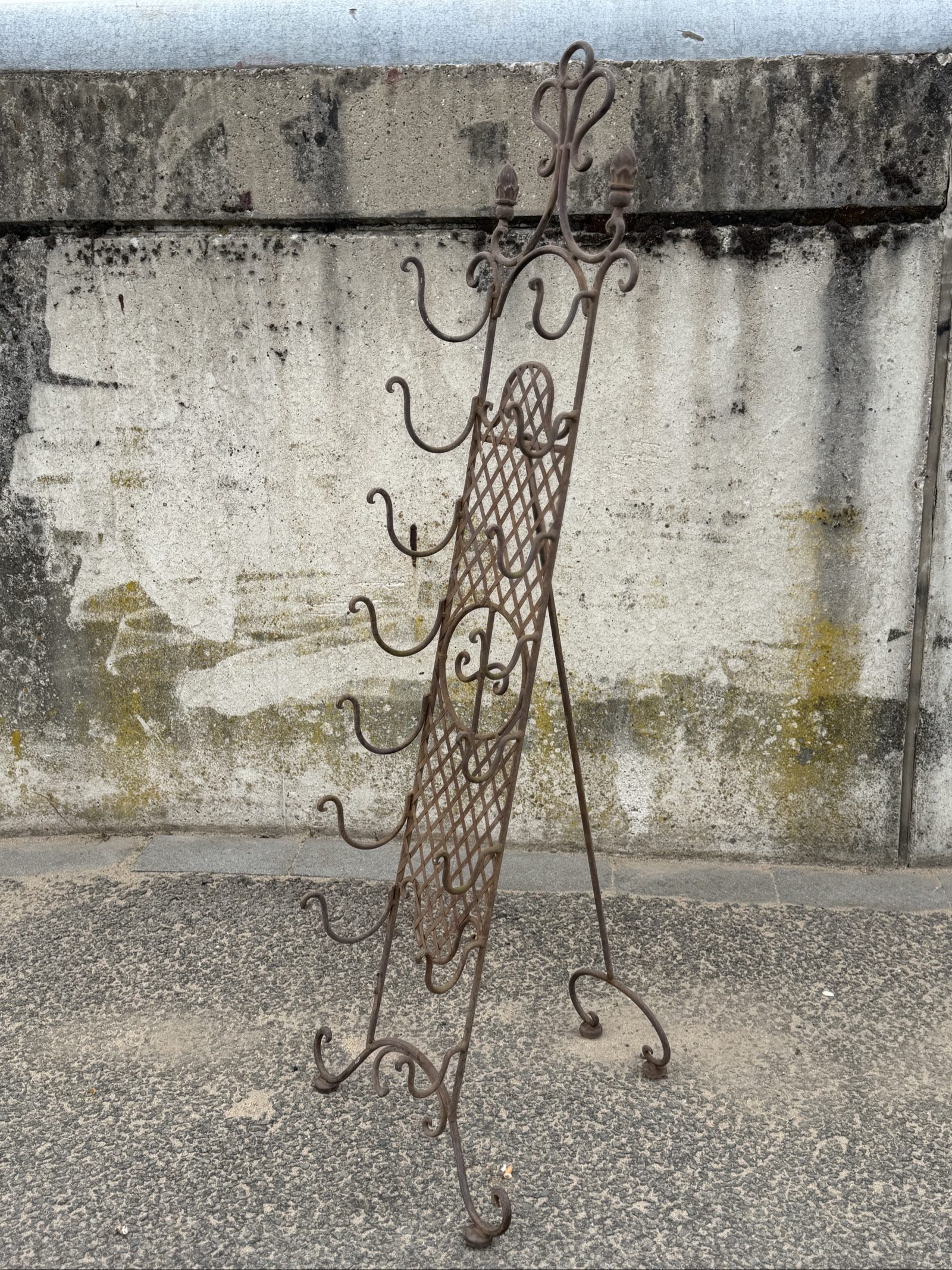 Brocante Rustic Cast iron Wine Rack Stand Vintage Style