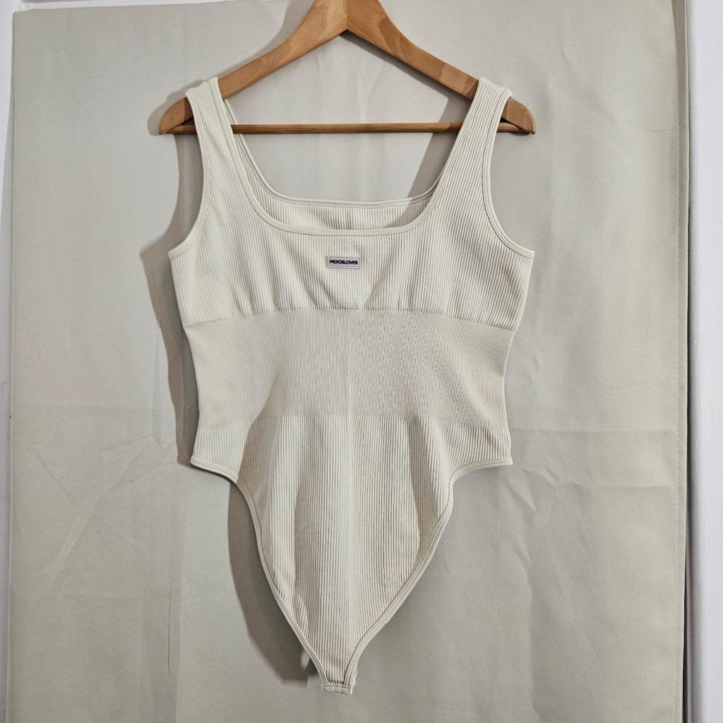 Mooslover Cream Ribbed Bodysuit Size Medium