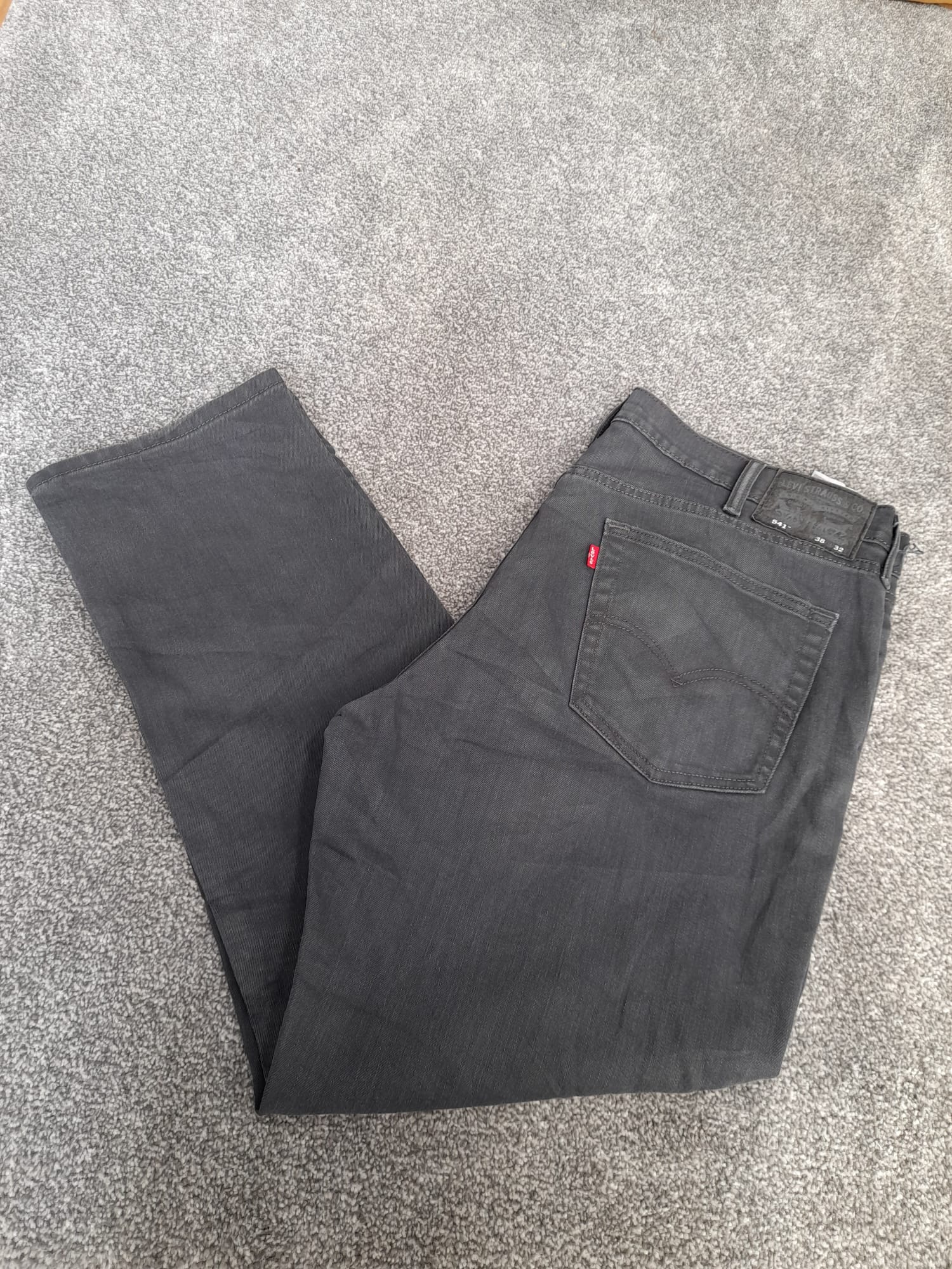 Levi's Black 541 Athletic Fit Jeans 38"