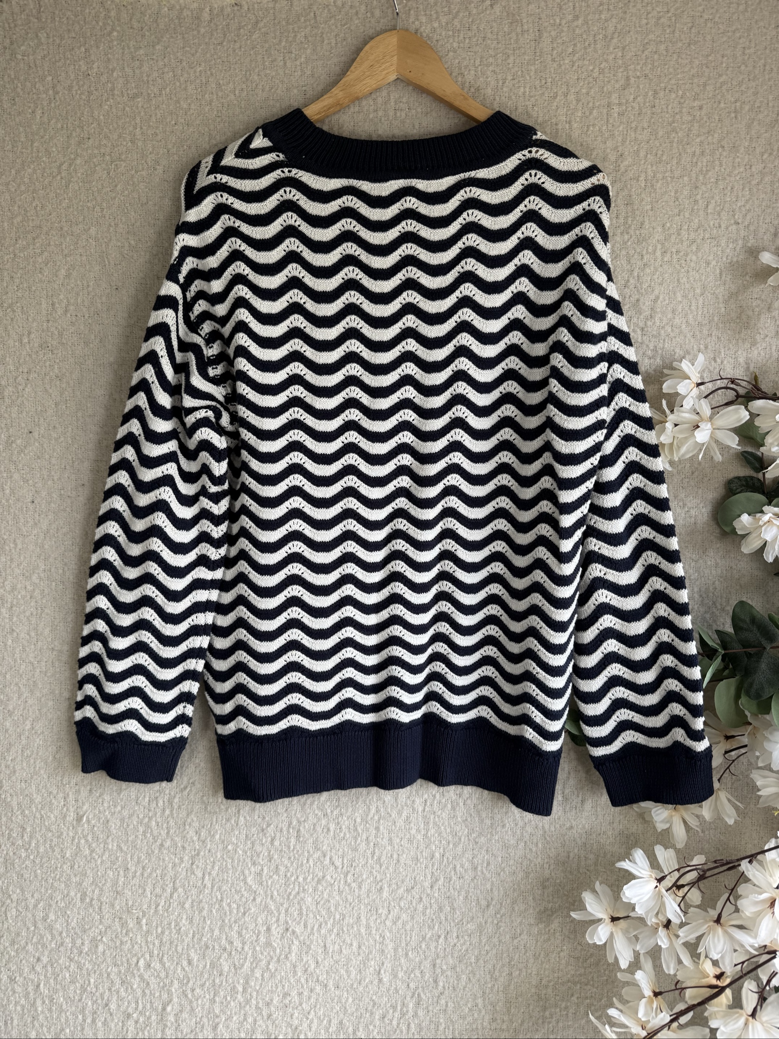 Crew Clothing Navy & White Wave Pattern Cotton Jumper UK 10 Classic Knitwear image 4