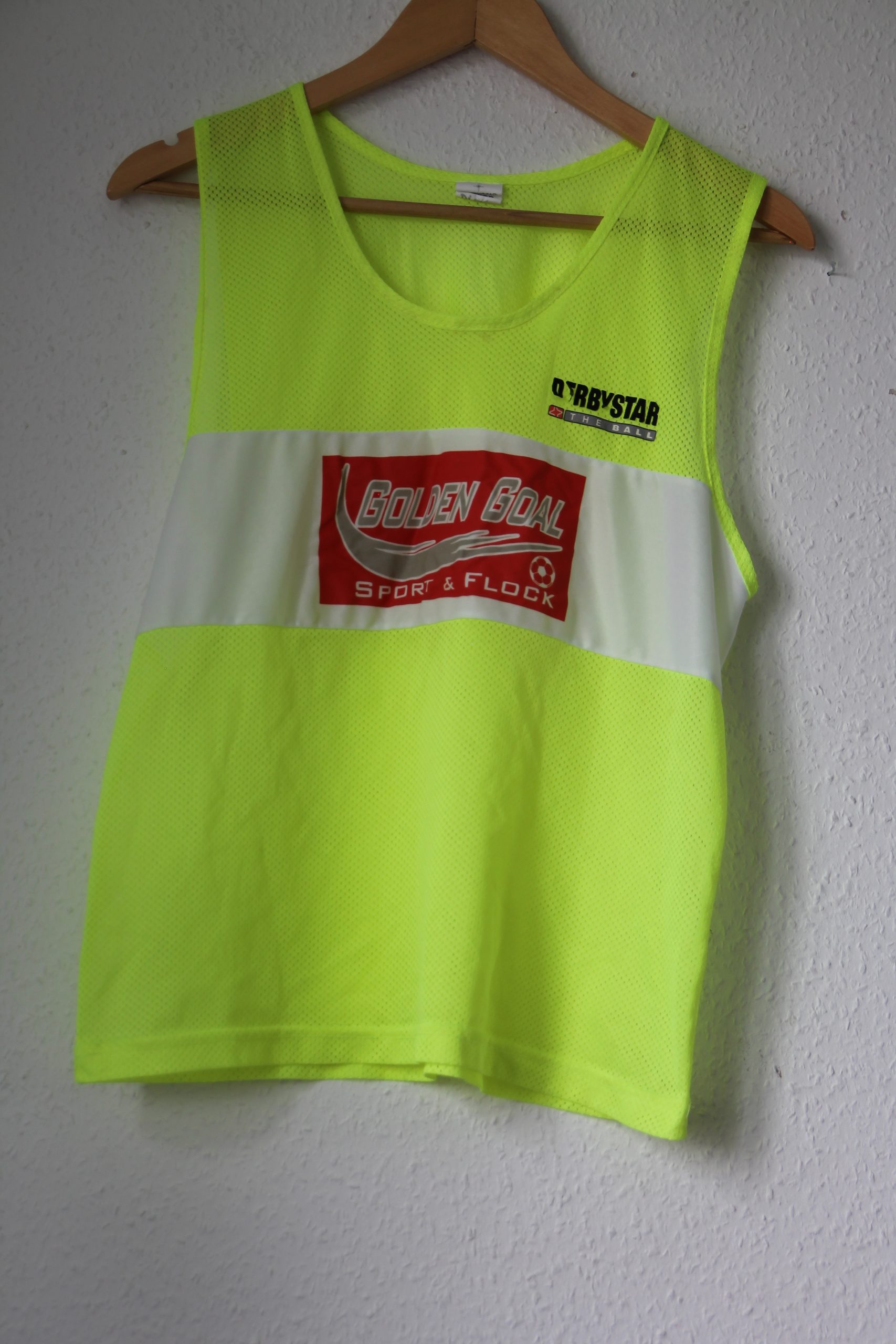 Rhystar Yellow Mesh Sports Tank Top Medium Breathable 2774