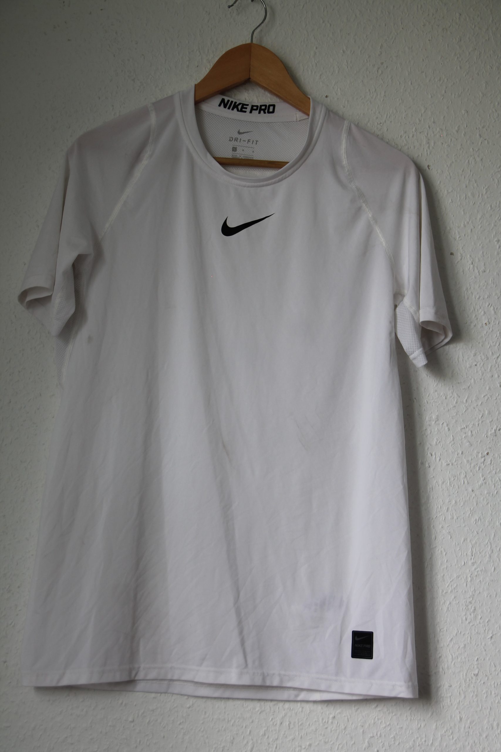 Nike White Pro Dri-FIT Short Sleeve Shirt Large Breathable 2782
