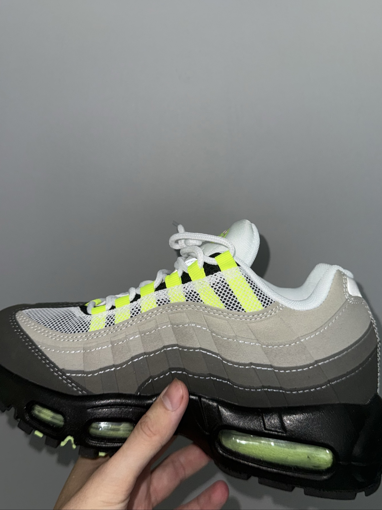 Nike Grey & Yellow Air Max 95 UK 8.5 Sneakers image 3
