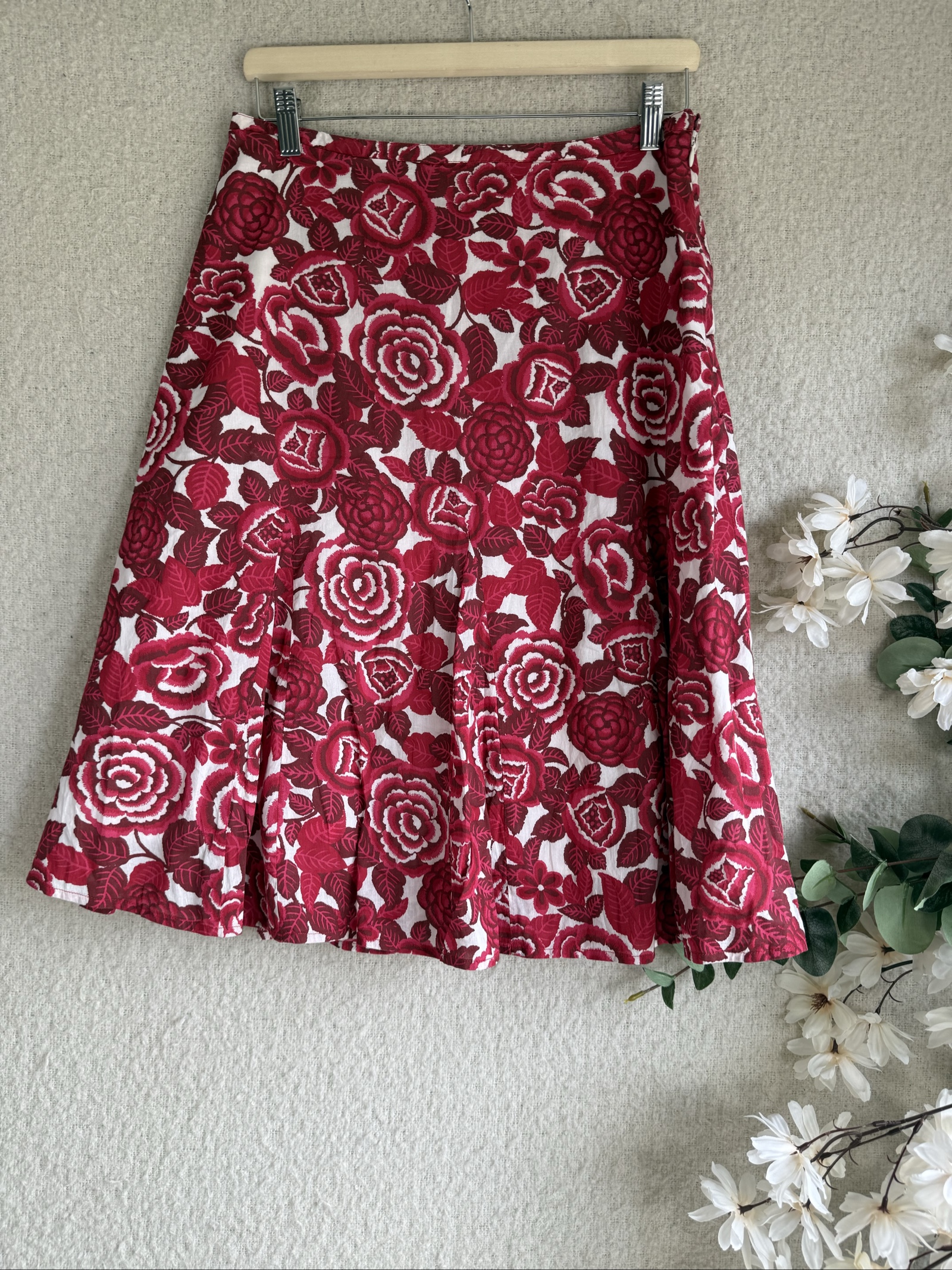 East Red Floral Cotton Midi Skirt UK 10 Elegant Patterned Pleated