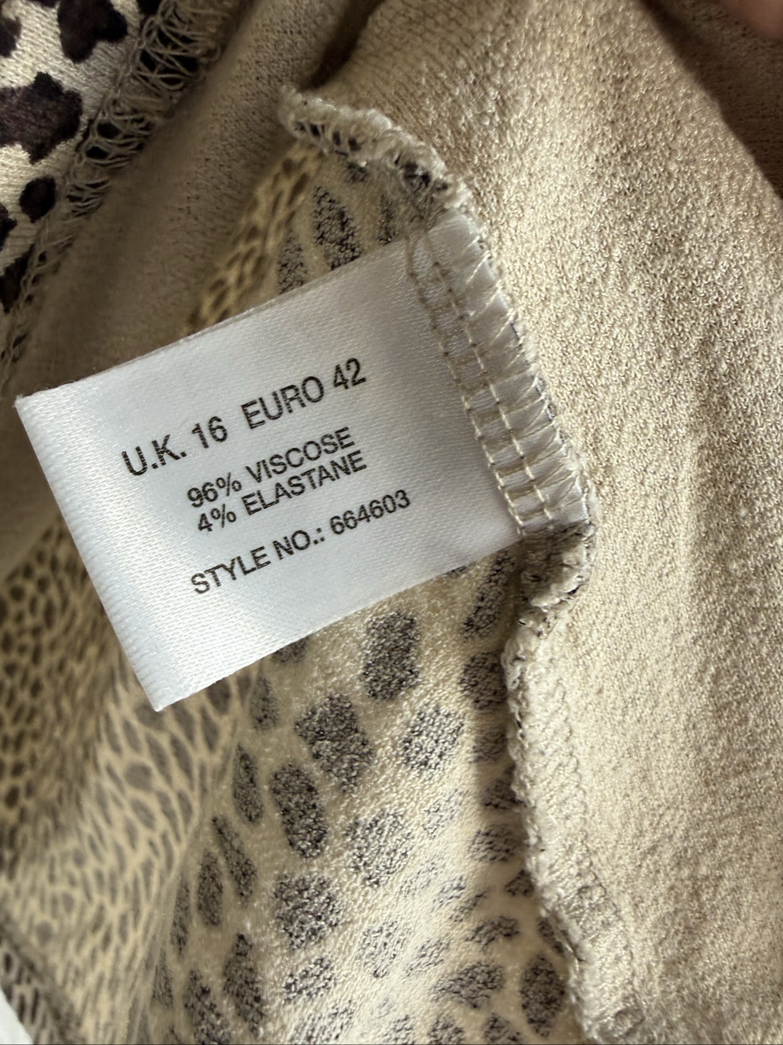 Minuet Brown & Beige Animal Print Viscose Jersey Top UK 16 Long Sleeve image 5