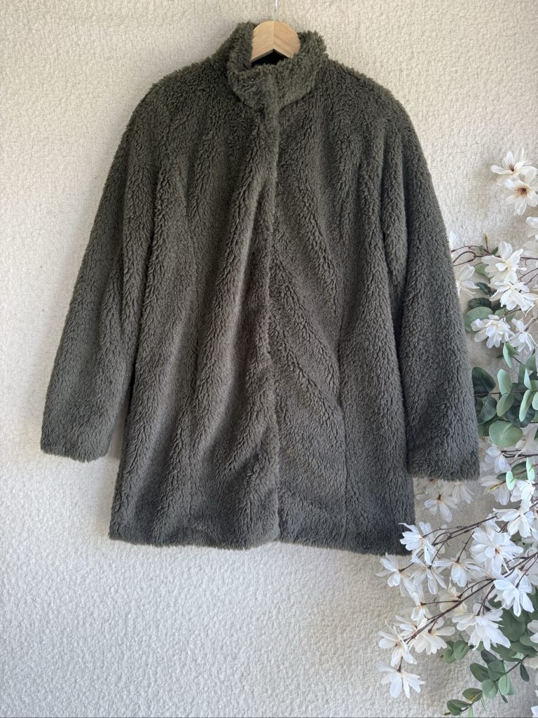 Vero Moda Olive Teddy Faux Fur Coat UK M Soft Warm Winter Jacket