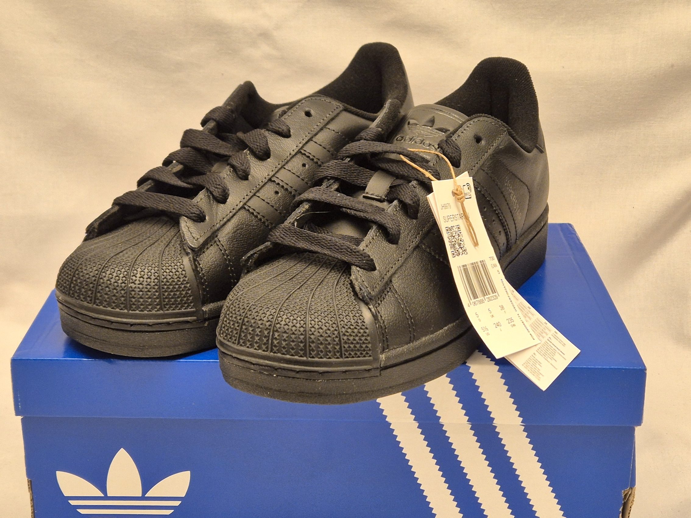 Adidas Superstar II – Black – UK Size 5 – Brand New in Box image 2