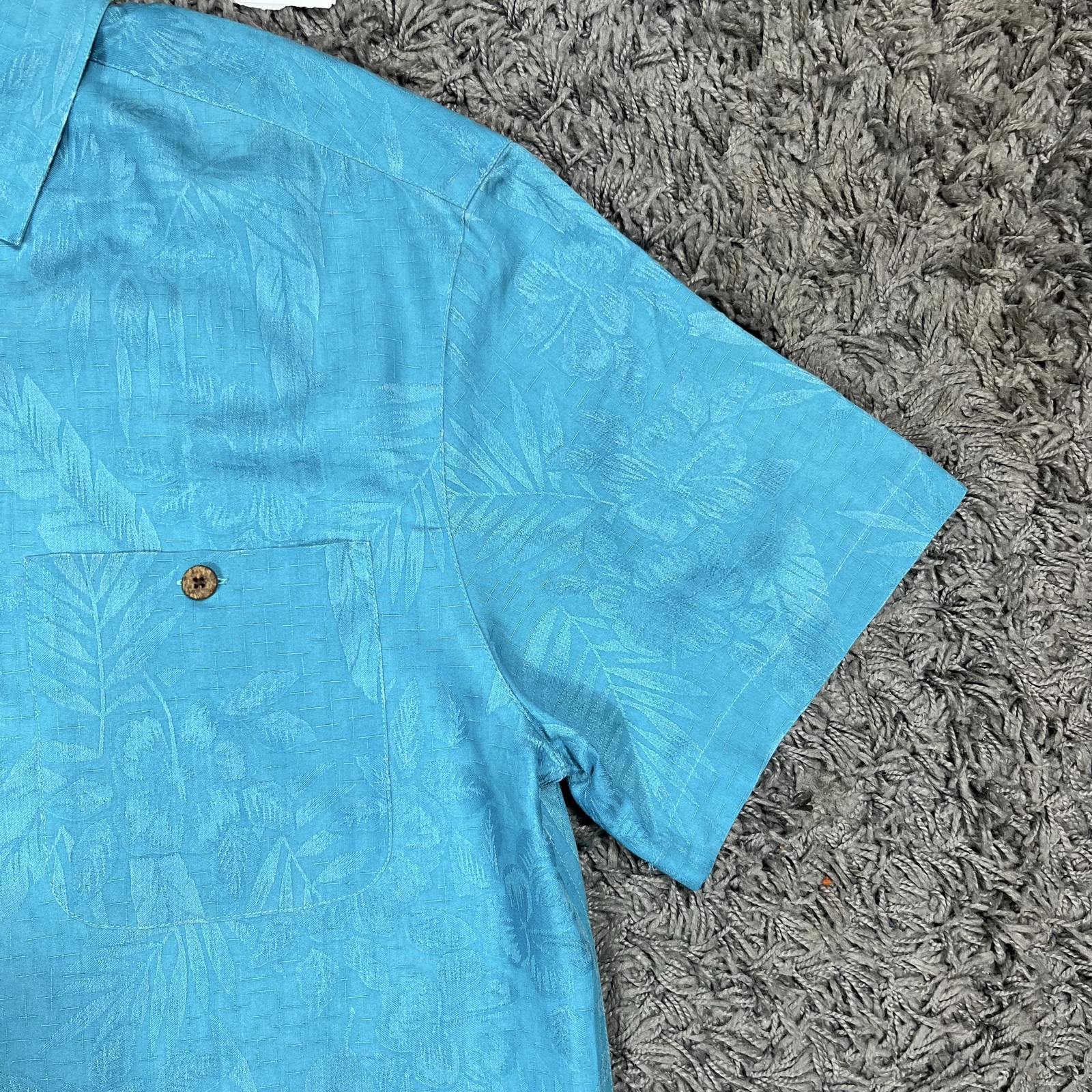 Island Shores Blue Short Sleeve Rayon Blend Shirt Large Tropical Print image 2