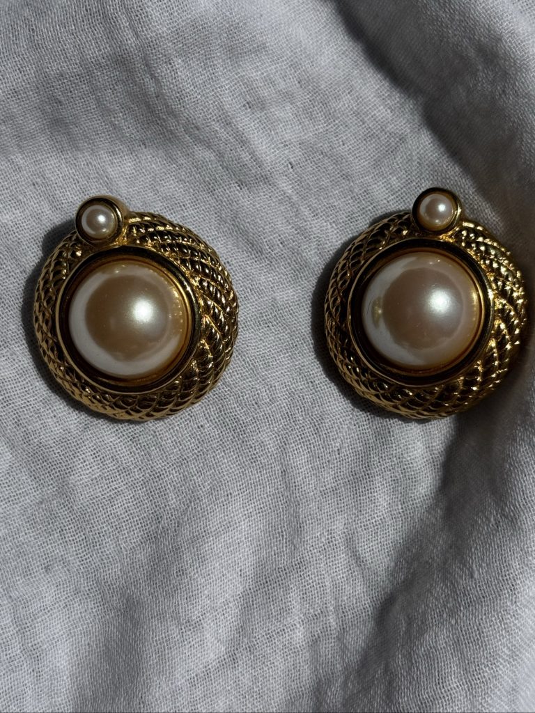 Vintage Givenchy clip-on earrings, a classic design 1970s /1980s
