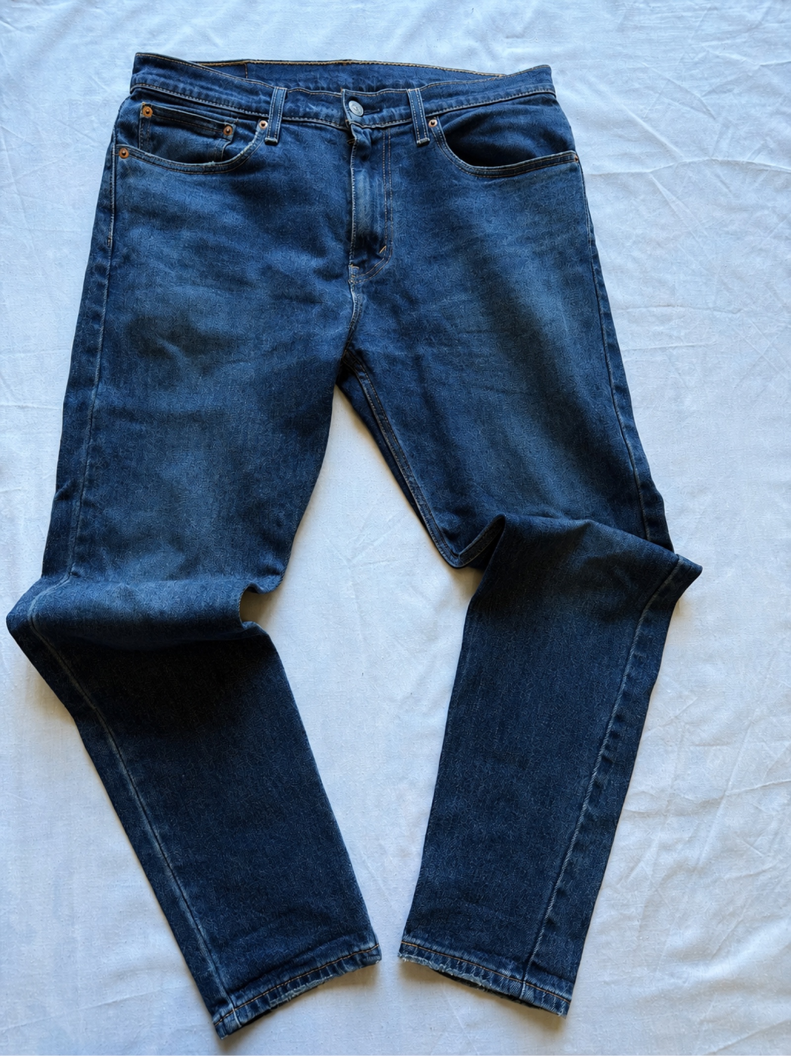 Levi's Blue Denim Jeans 32 Waist 30 Length Classic Fit