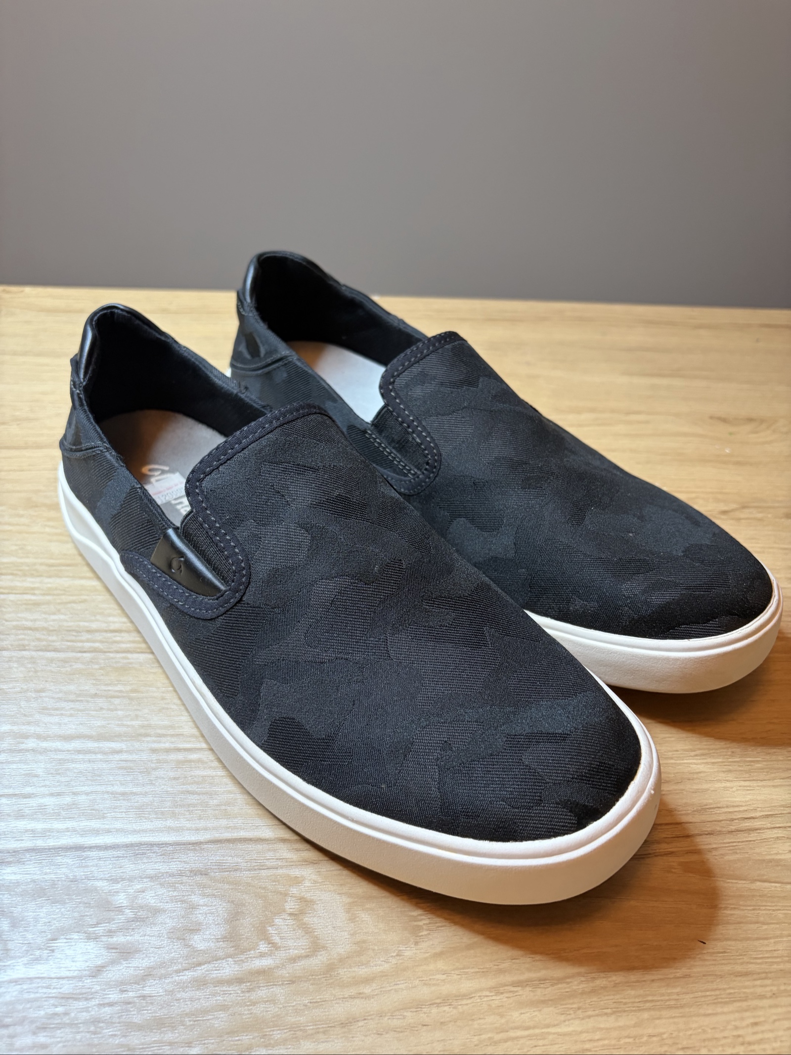 Olukai Black Camouflage Slip-On Shoes US 6.5