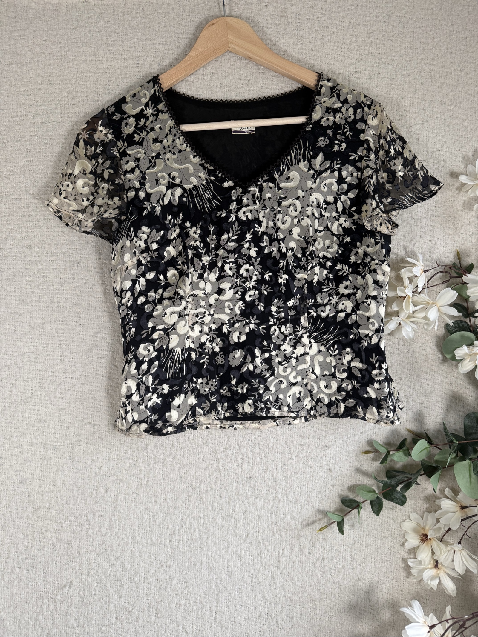 Viyella Black & Grey Floral V-Neck Top UK Petite Floral Embroidered Summer Tee