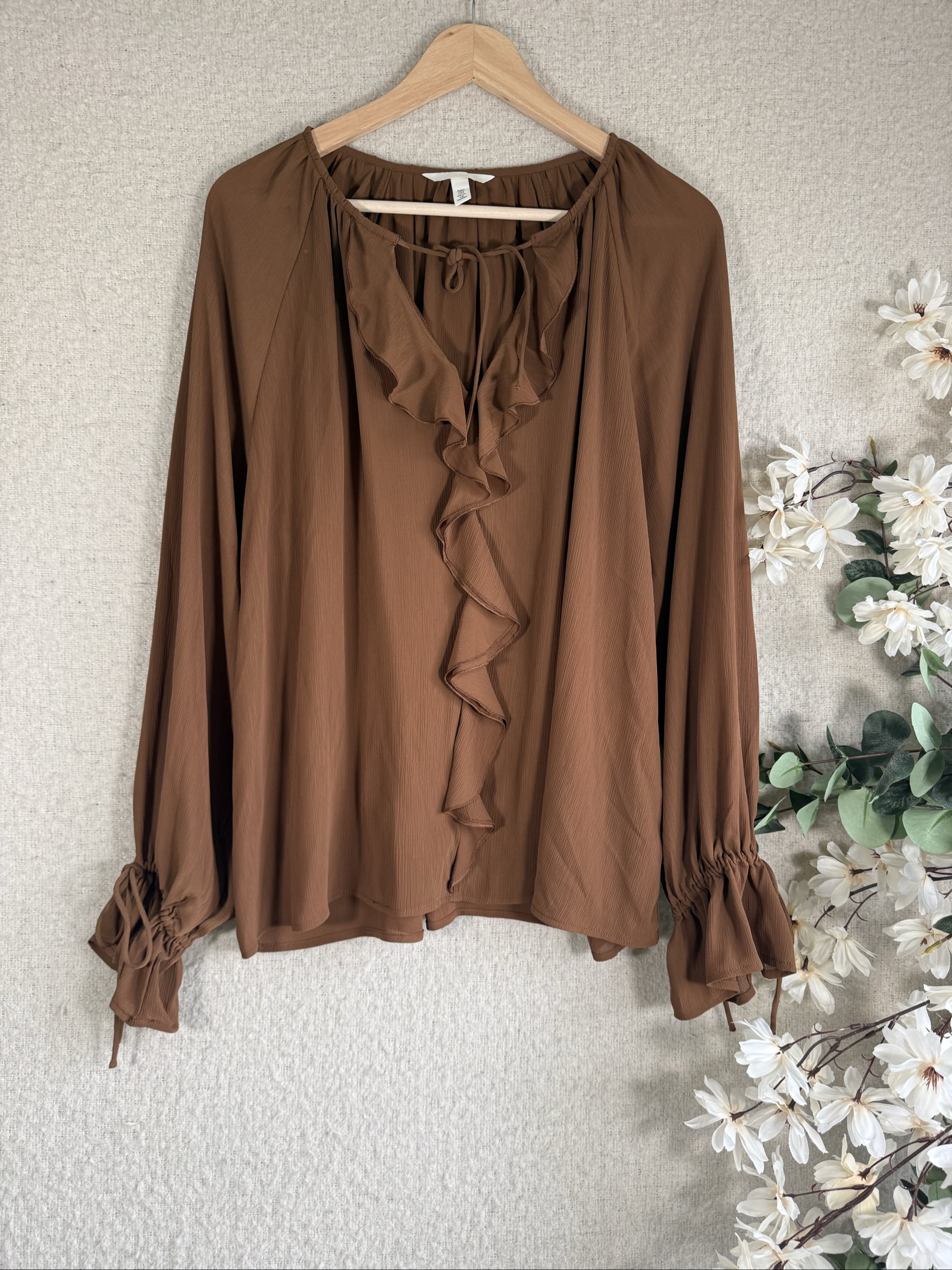 H&M Brown Ruffle Front Long Sleeve Blouse UK 10 Lightweight Polyester Top