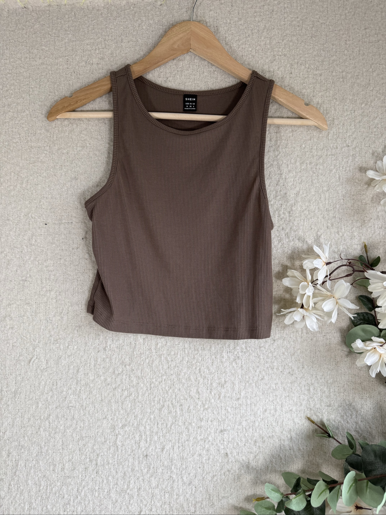Shein Brown Ribbed Tank Top Medium Stylish Casual Sleeveless Crop