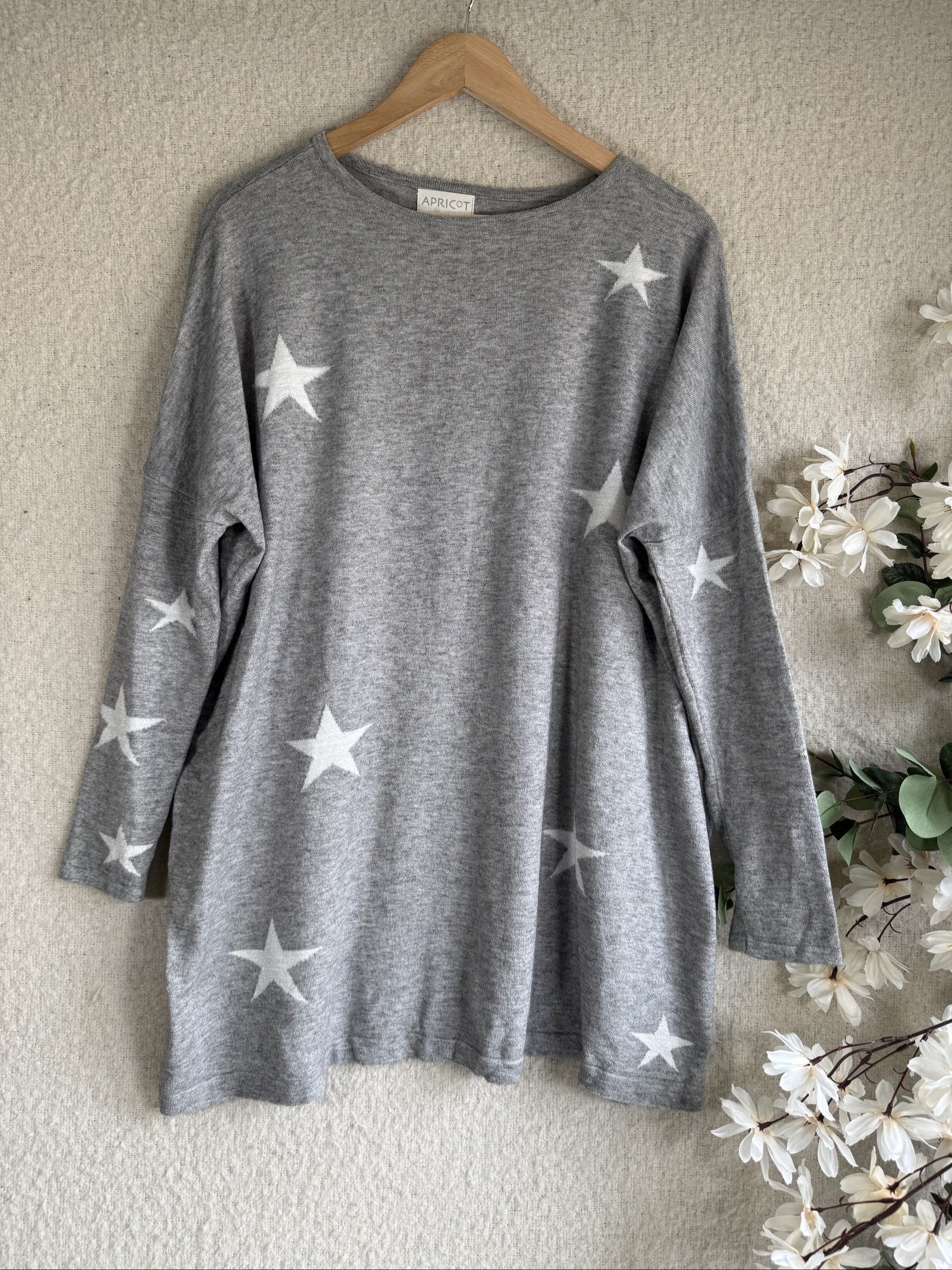 Apricot Grey & White Star Print Jumper Medium Lightweight Knit Sweater