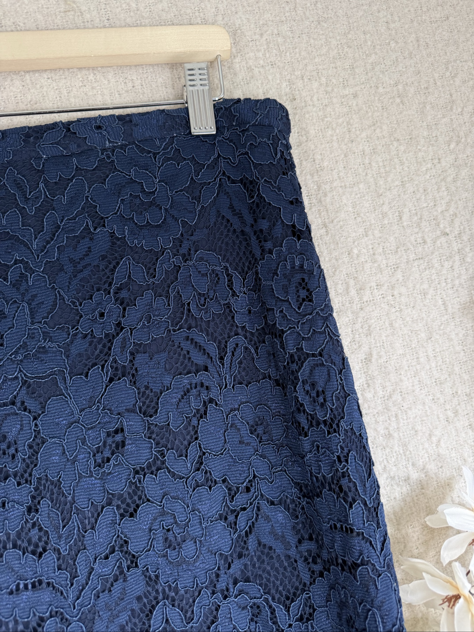 F&F Navy Blue Lace Pencil Skirt UK 12 Elegant Floral Overlay Occasion image 2