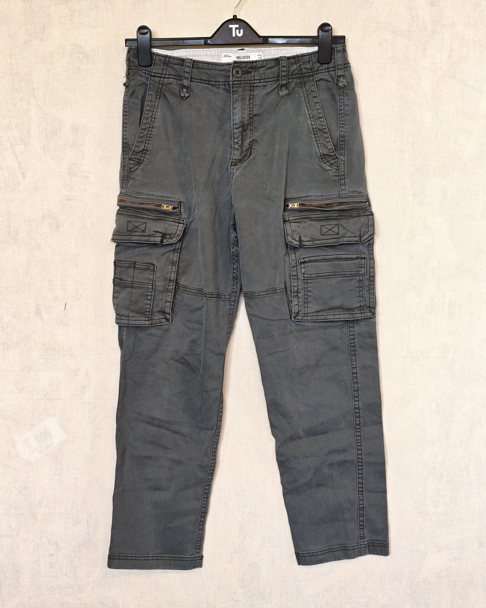 Hollister Grey Loose Cargo Trousers 31 Waist 32 Length