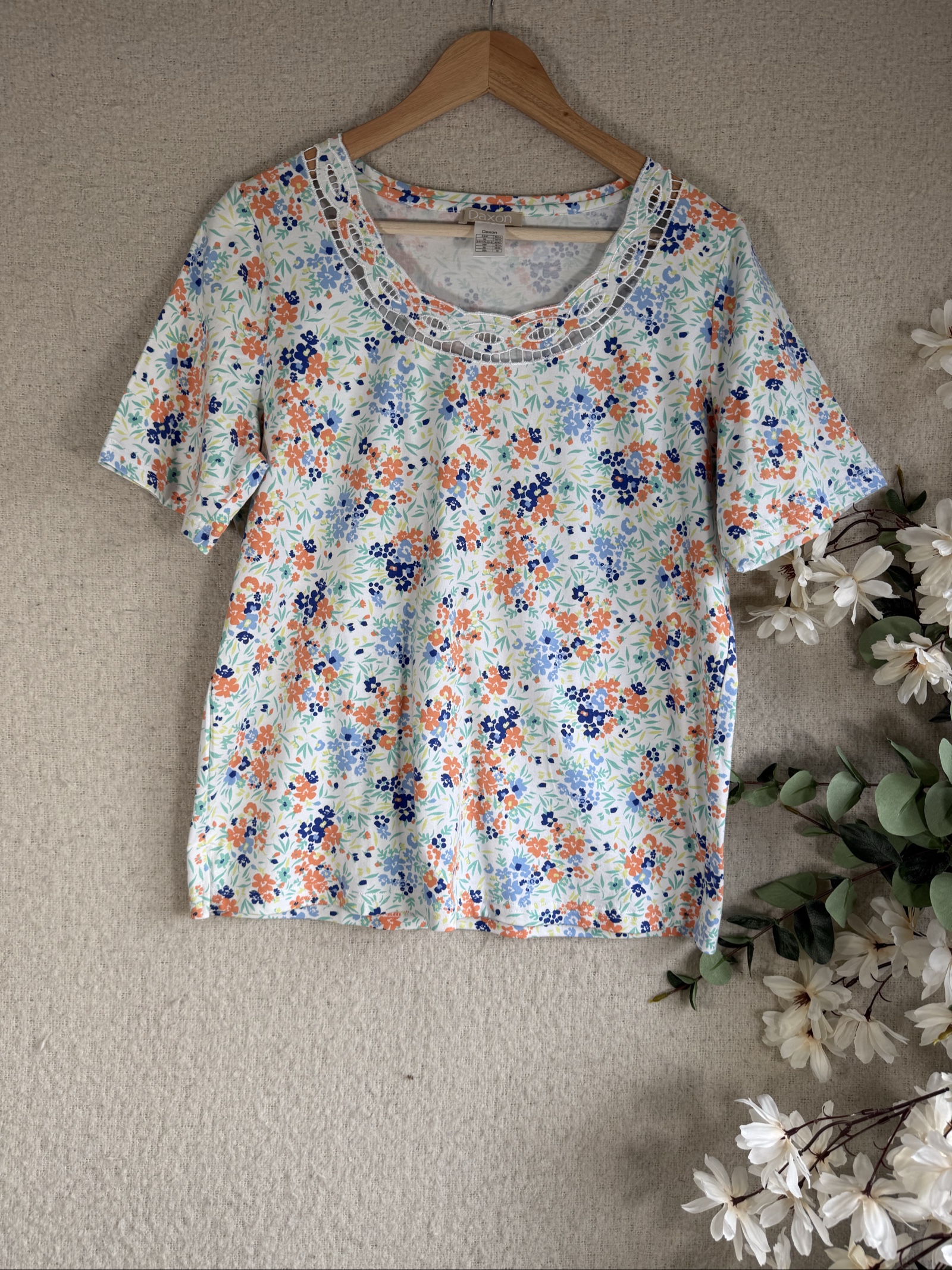 Daxon White Multi Floral Print Short Sleeve Top UK 14/16 Crochet Neckline
