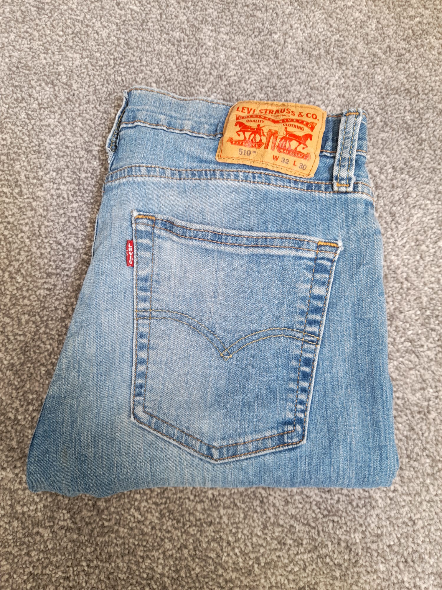 Levi's Light Blue Denim Waist Slim Fit Jeans Red Tab 31" image 4