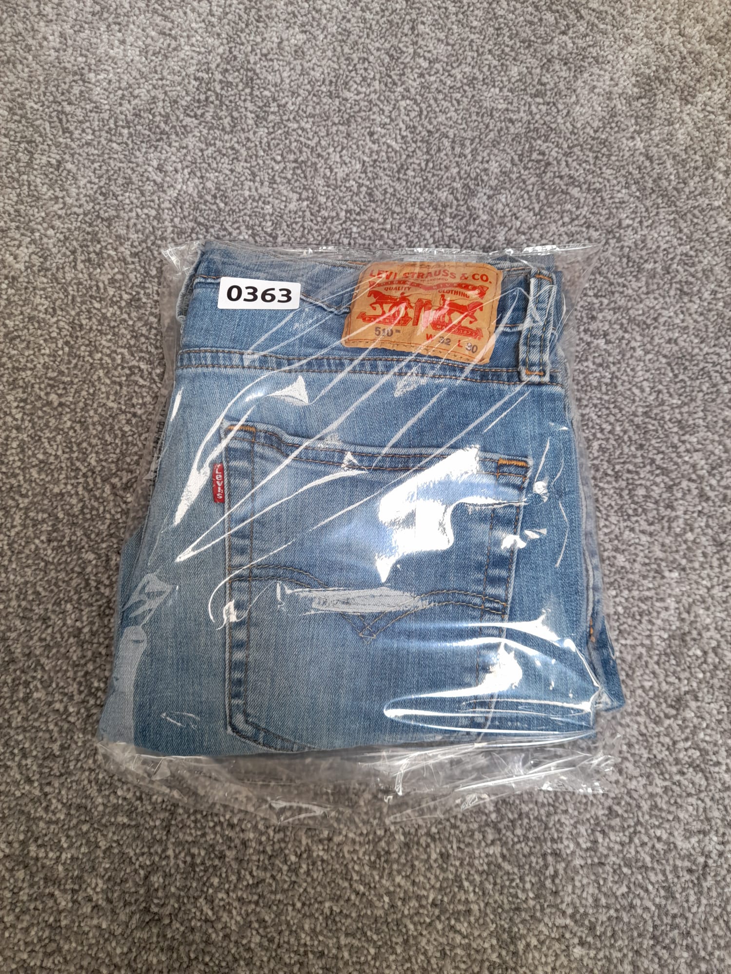 Levi's Light Blue Denim Waist Slim Fit Jeans Red Tab 31" image 7