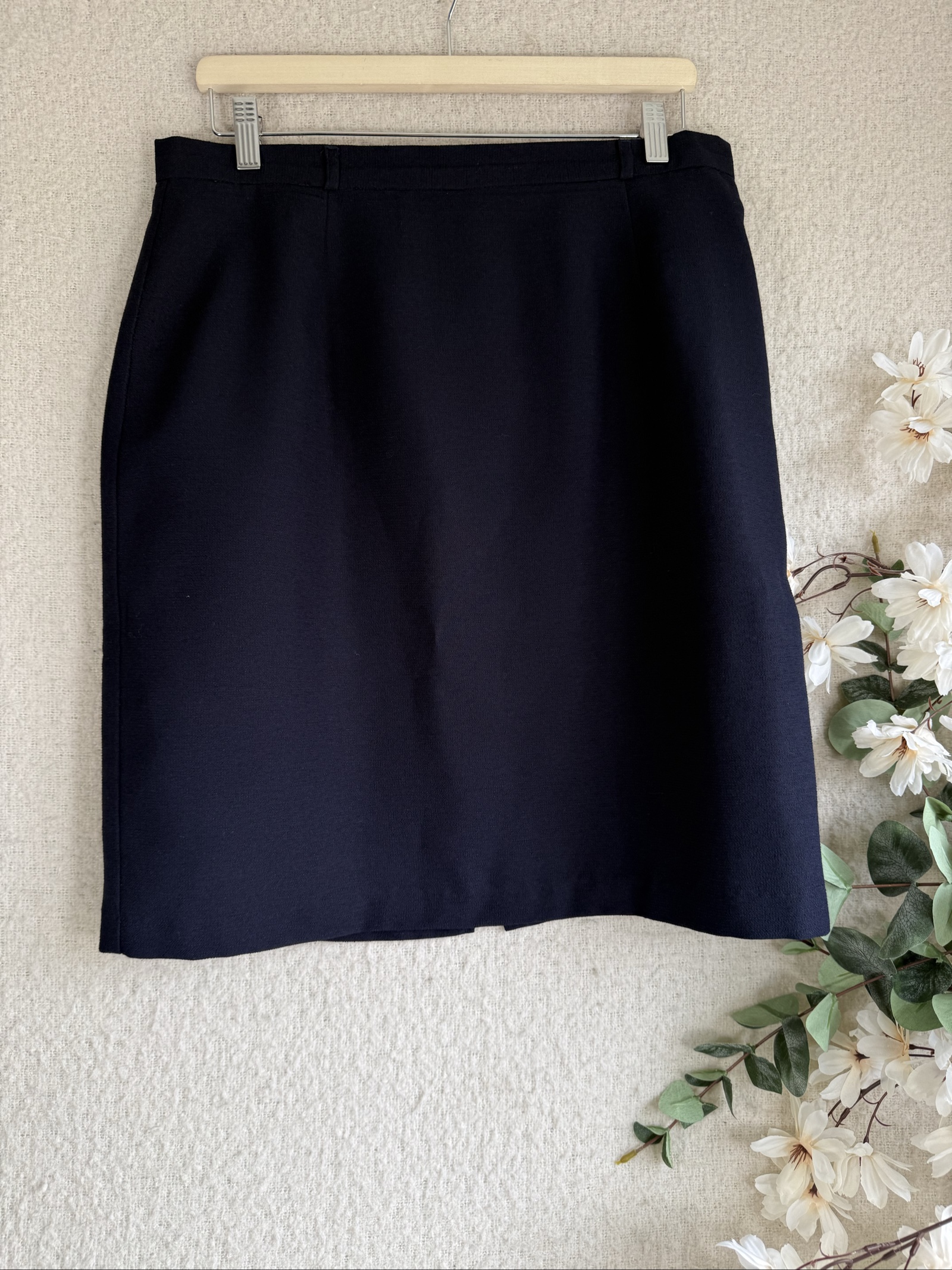 Yessica Navy Blue Skirt UK 20 Classic Office Knee Length Workwear