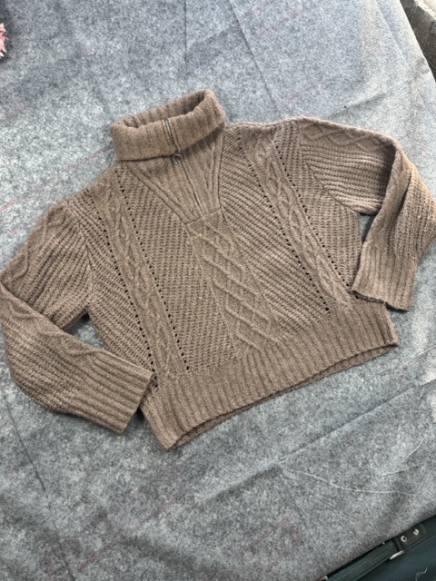 Ruby Moon Brown Knit Zip Sweater L