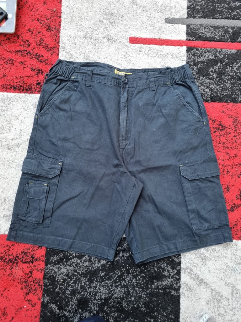 Workwear Navy Blue Cargo Shorts Size 36 Relaxed Fit Durable
