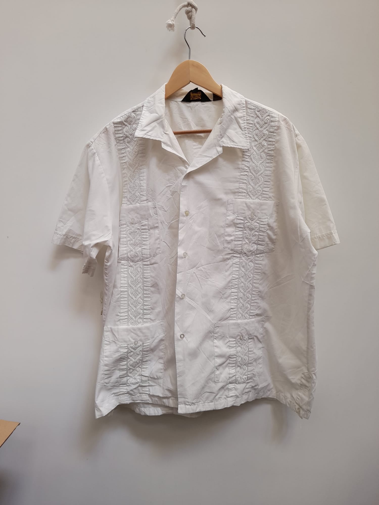 Juan Carlos White Guayabera Shirt Classic Embroidered XL image 4
