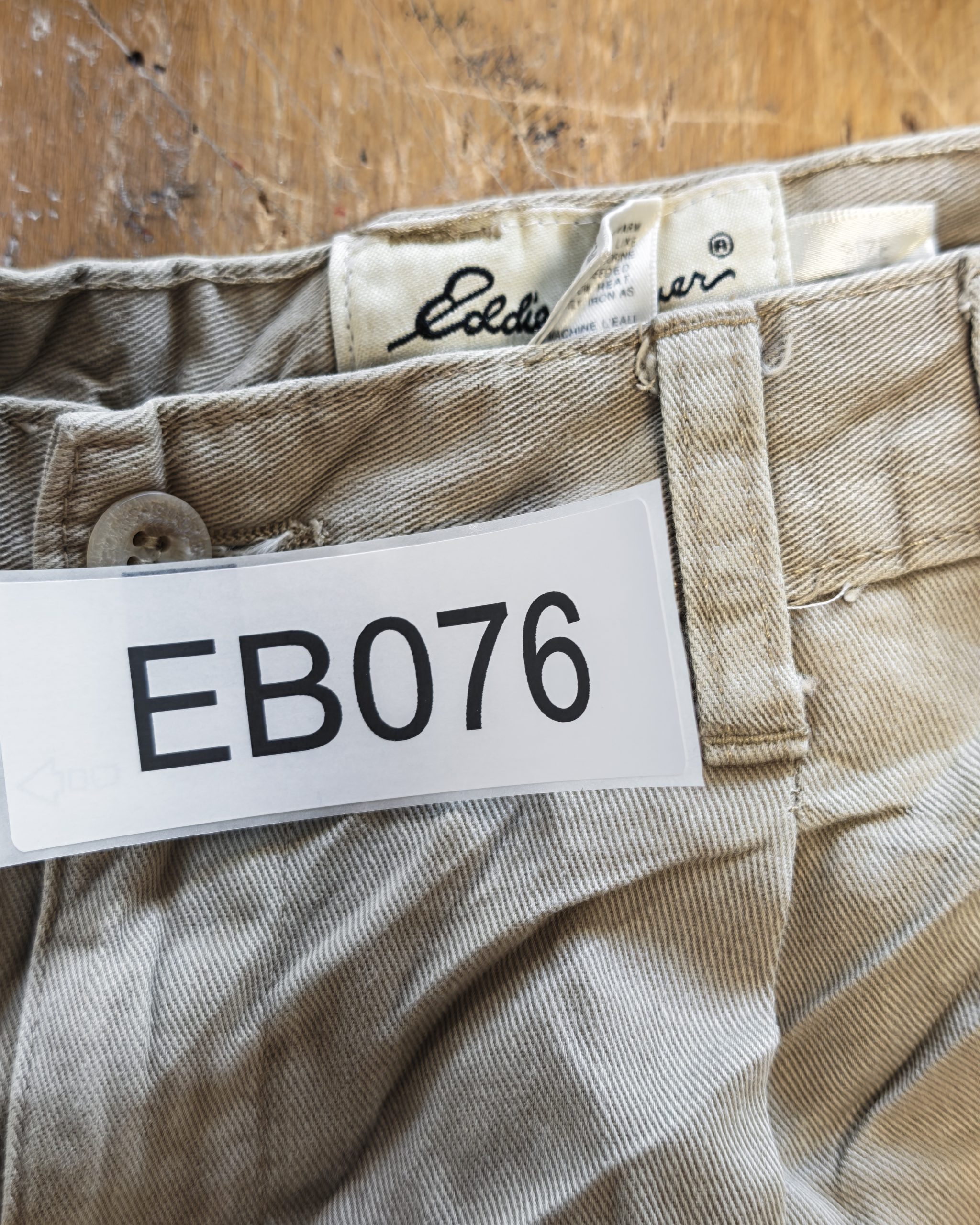 Eddie Bauer Beige Cotton Trousers 30 Waist Relaxed Fit image 7