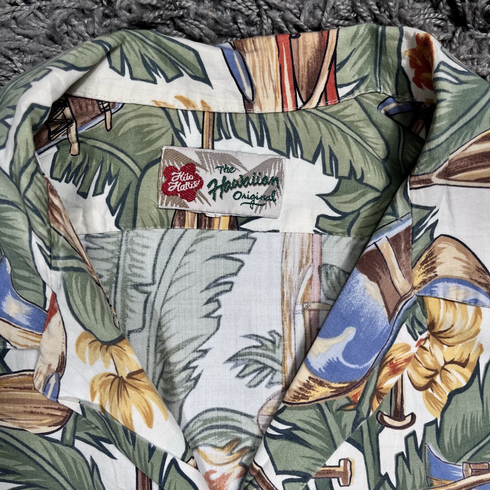 Hilo Hattie Multi Tropical Print Hawaiian Shirt Small Casual image 2