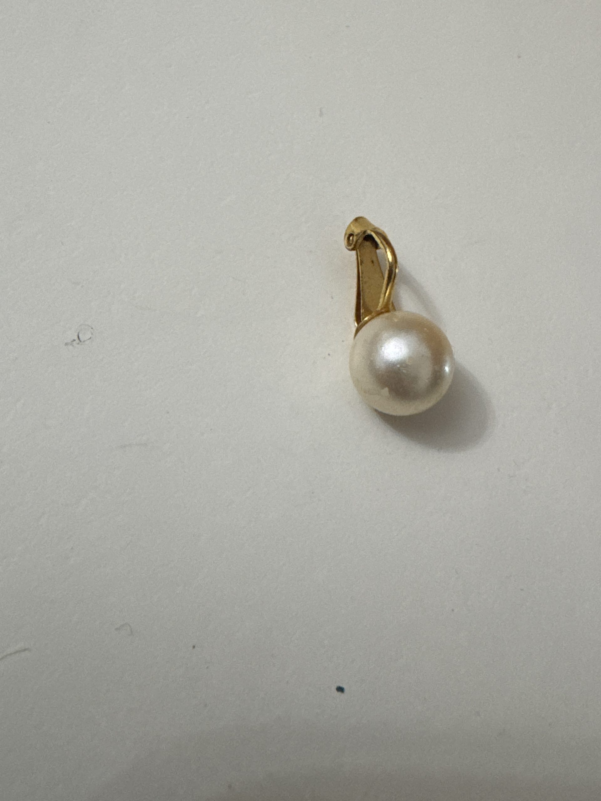 Gold & White Clip-On Faux Pearl Earring