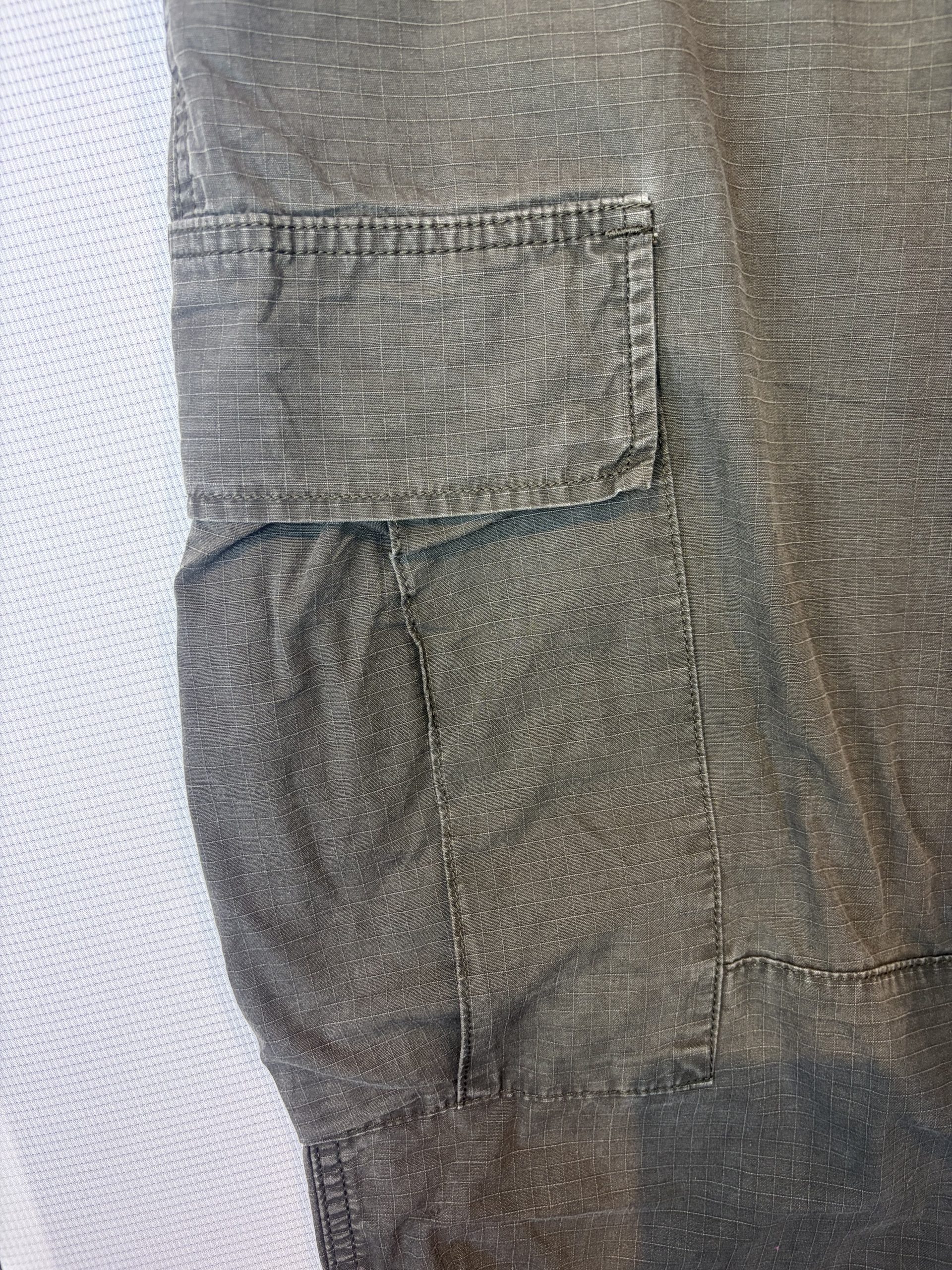 Carhartt WIP Regular Cargo Trousers Olive Green Ripstop 38x32 100% Cotton Ripstop image 3