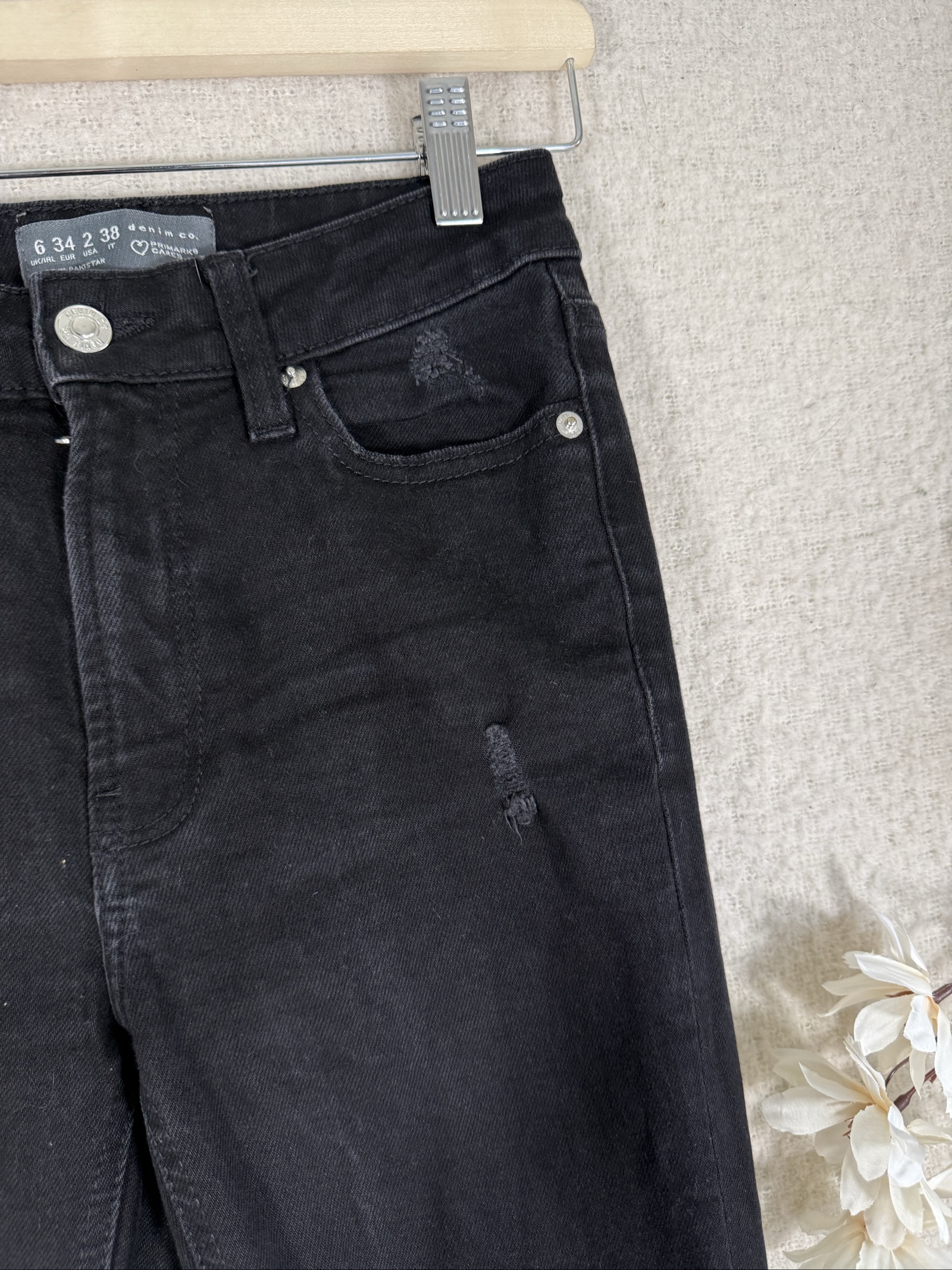 Primark Black Distressed Skinny Jeans UK 6 Denim Co. Ripped Detail image 2