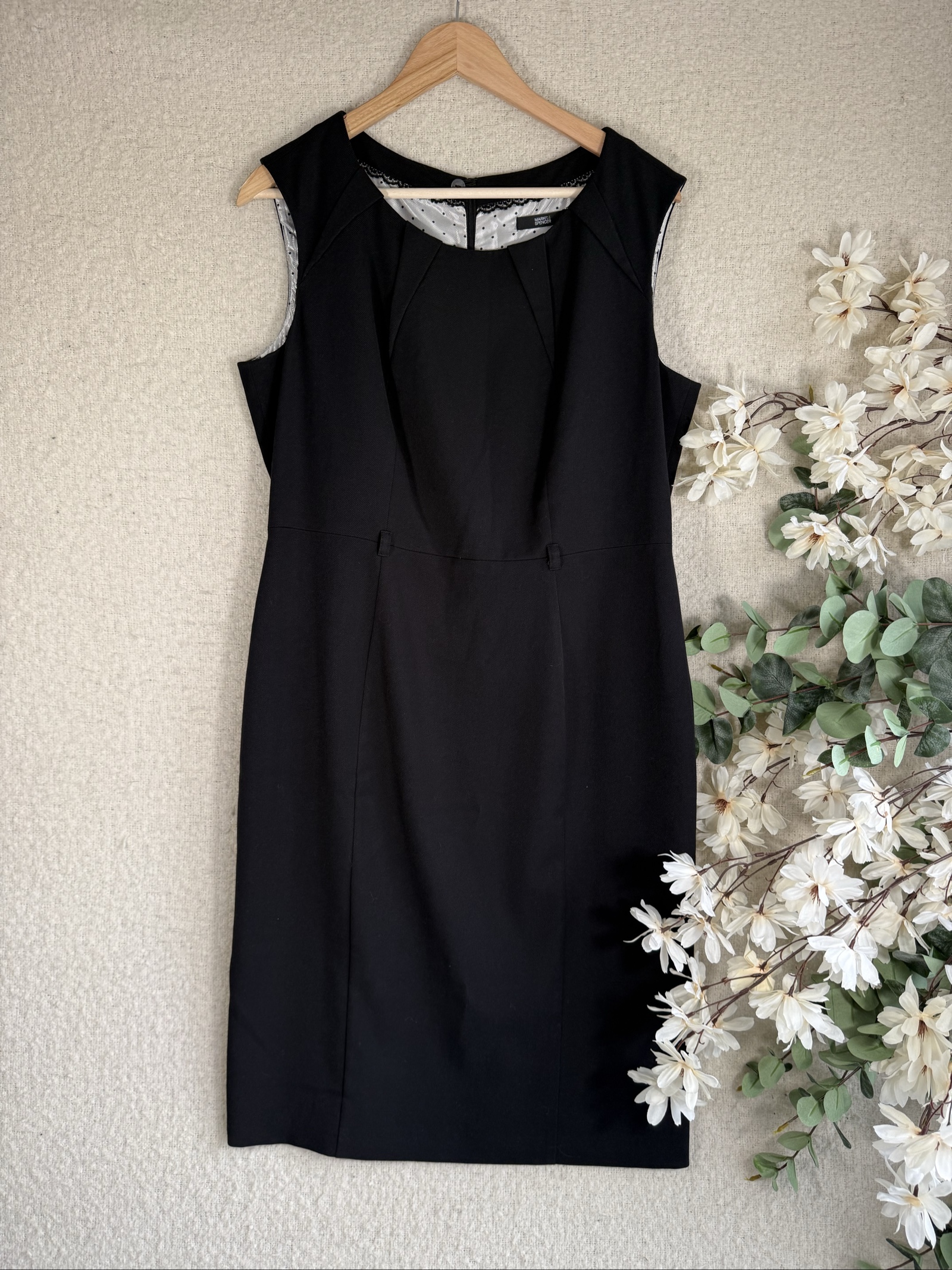 Marks & Spencer Black Sleeveless Shift Dress UK 14 Classic Elegant Workwear