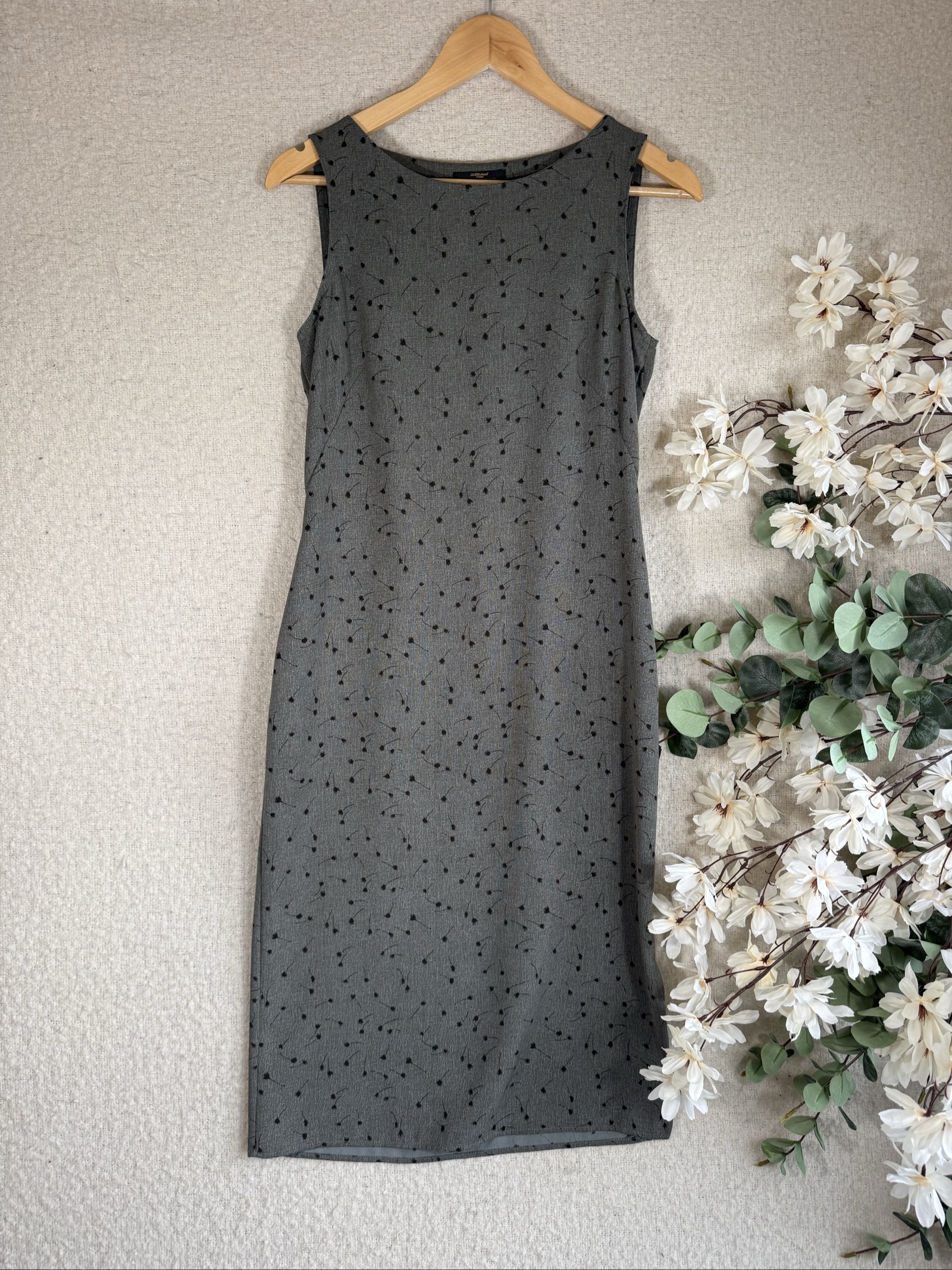 Marks & Spencer Grey Sleeveless Floral Print Dress UK 10 Classic Fit