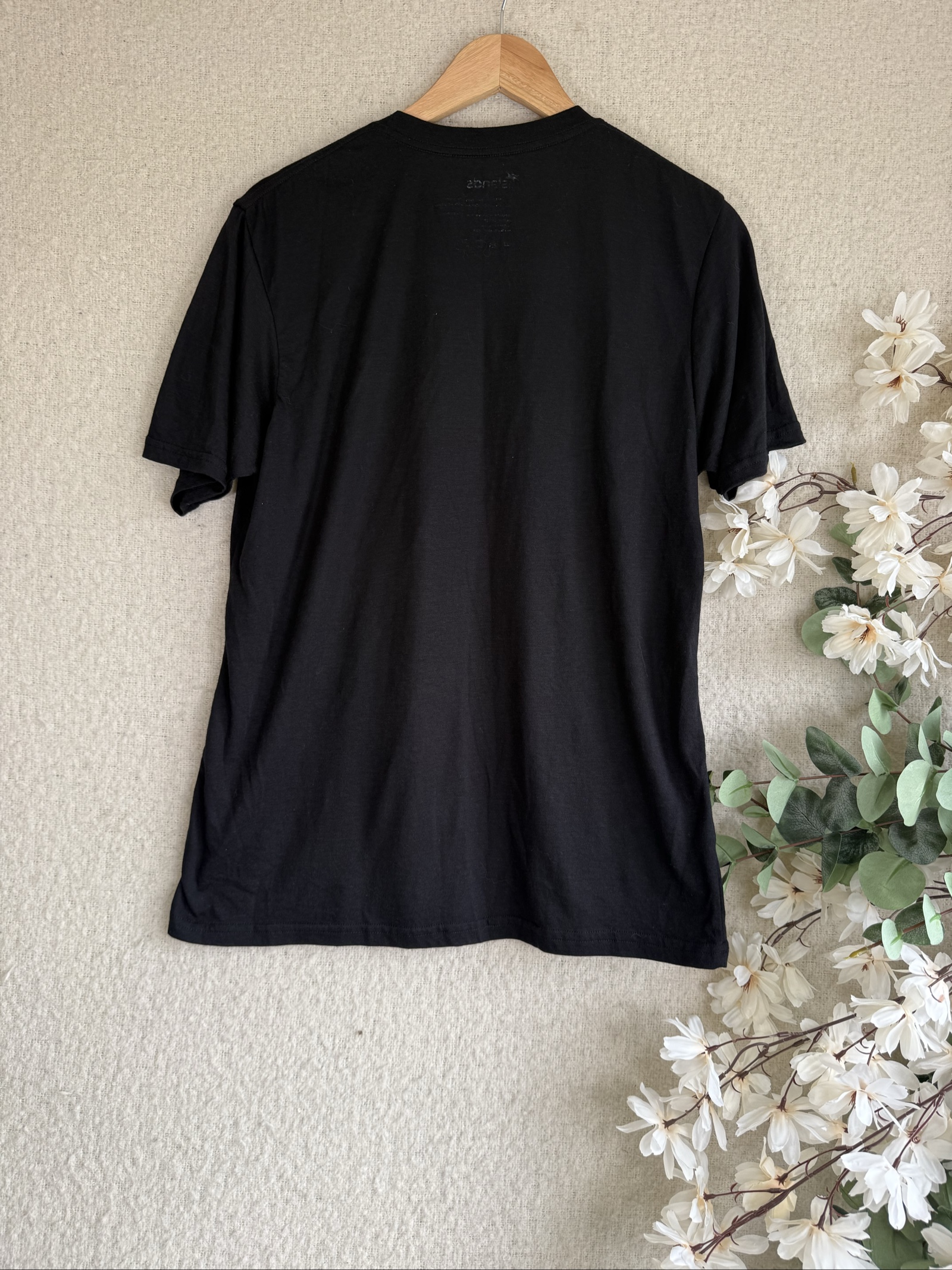 Islands Black Sinulog Graphic T-Shirt Large Cotton Blend Festival Tee image 4