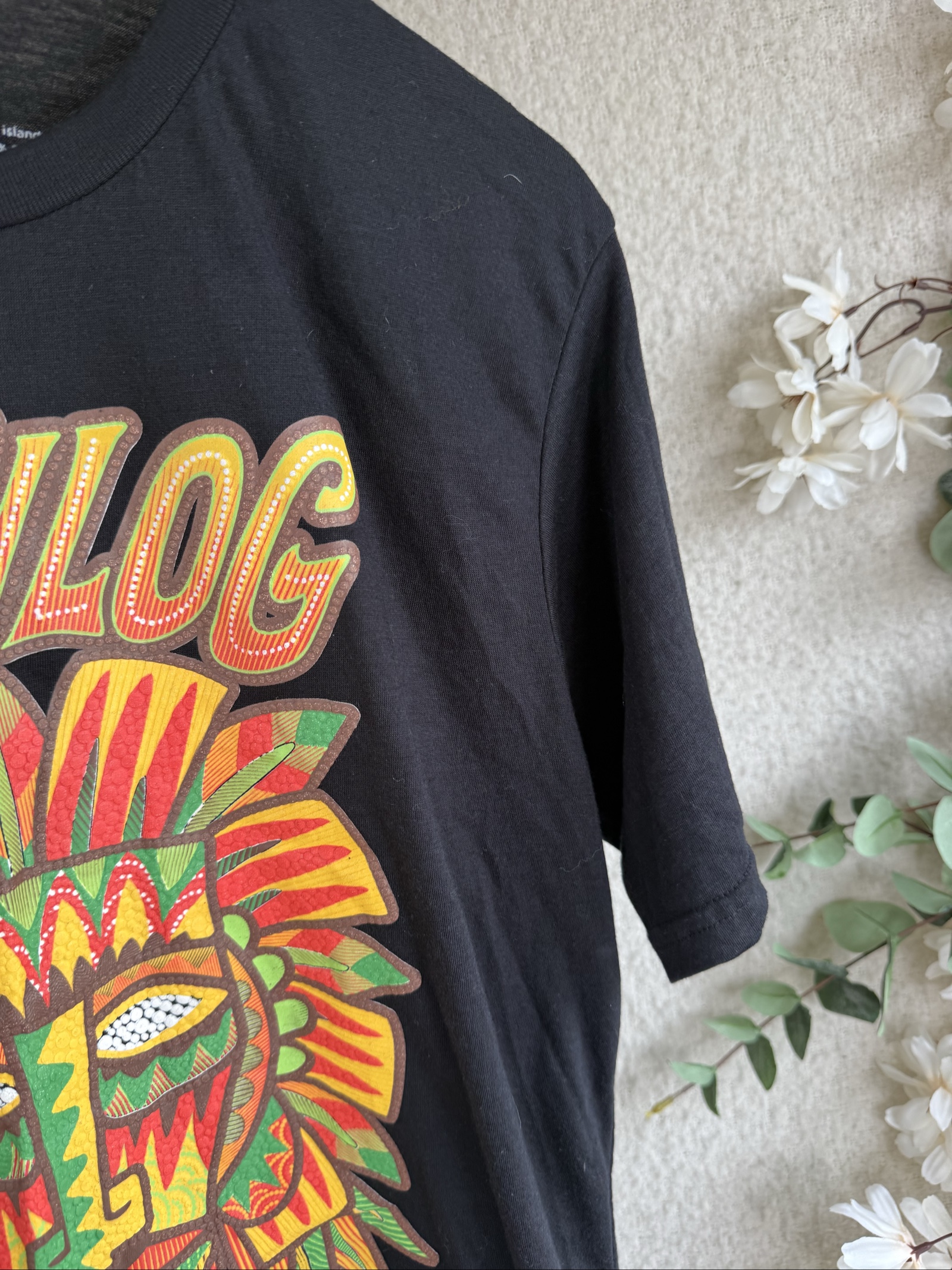Islands Black Sinulog Graphic T-Shirt Large Cotton Blend Festival Tee image 5