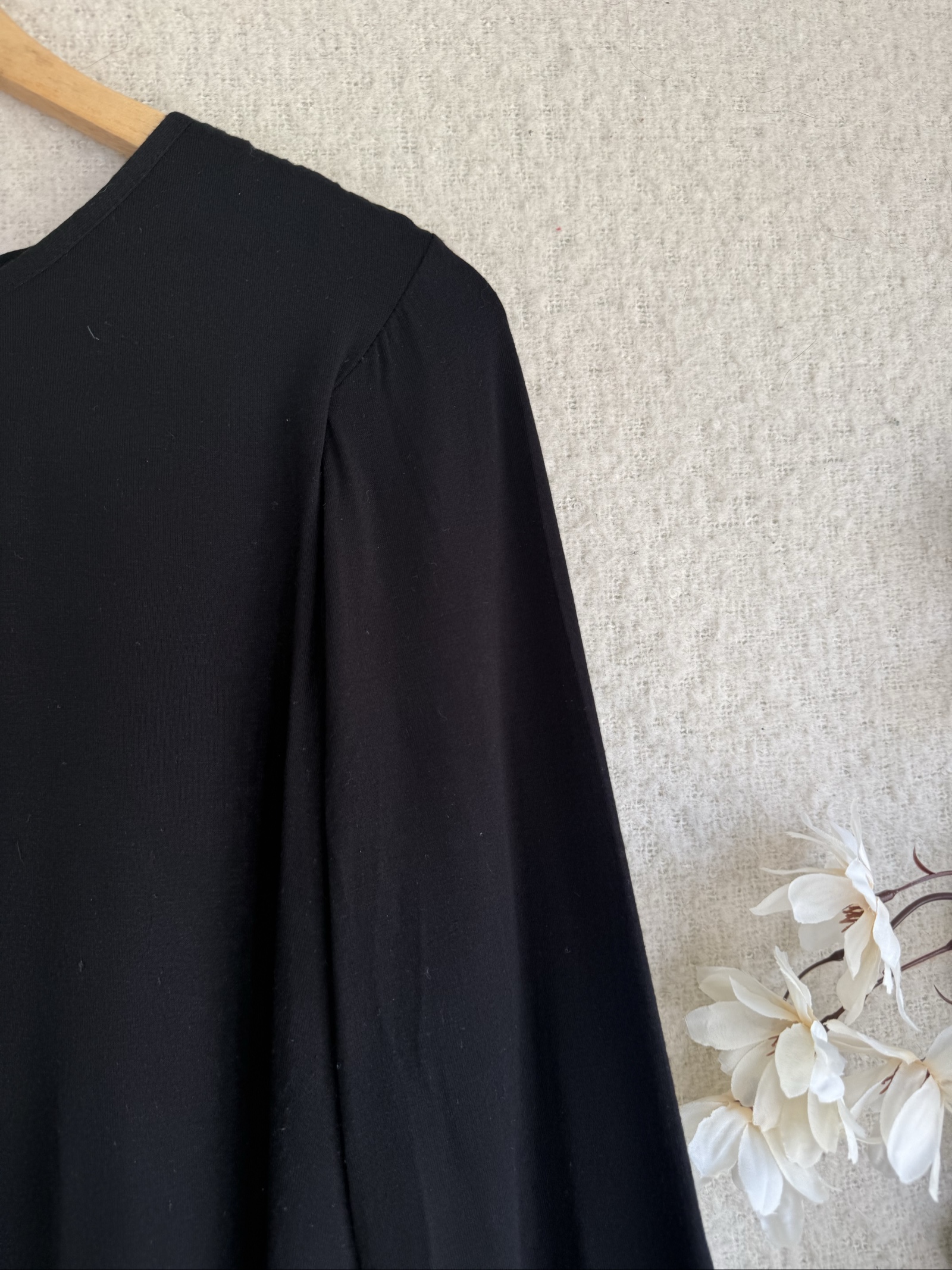 Dorothy Perkins Black Long Sleeve Top UK 14 Polka Dot Hem Detail image 2