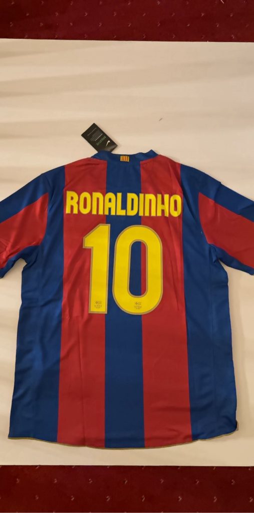 Nike Blue & Red Ronaldinho #10 Barcelona Football Shirt XXL