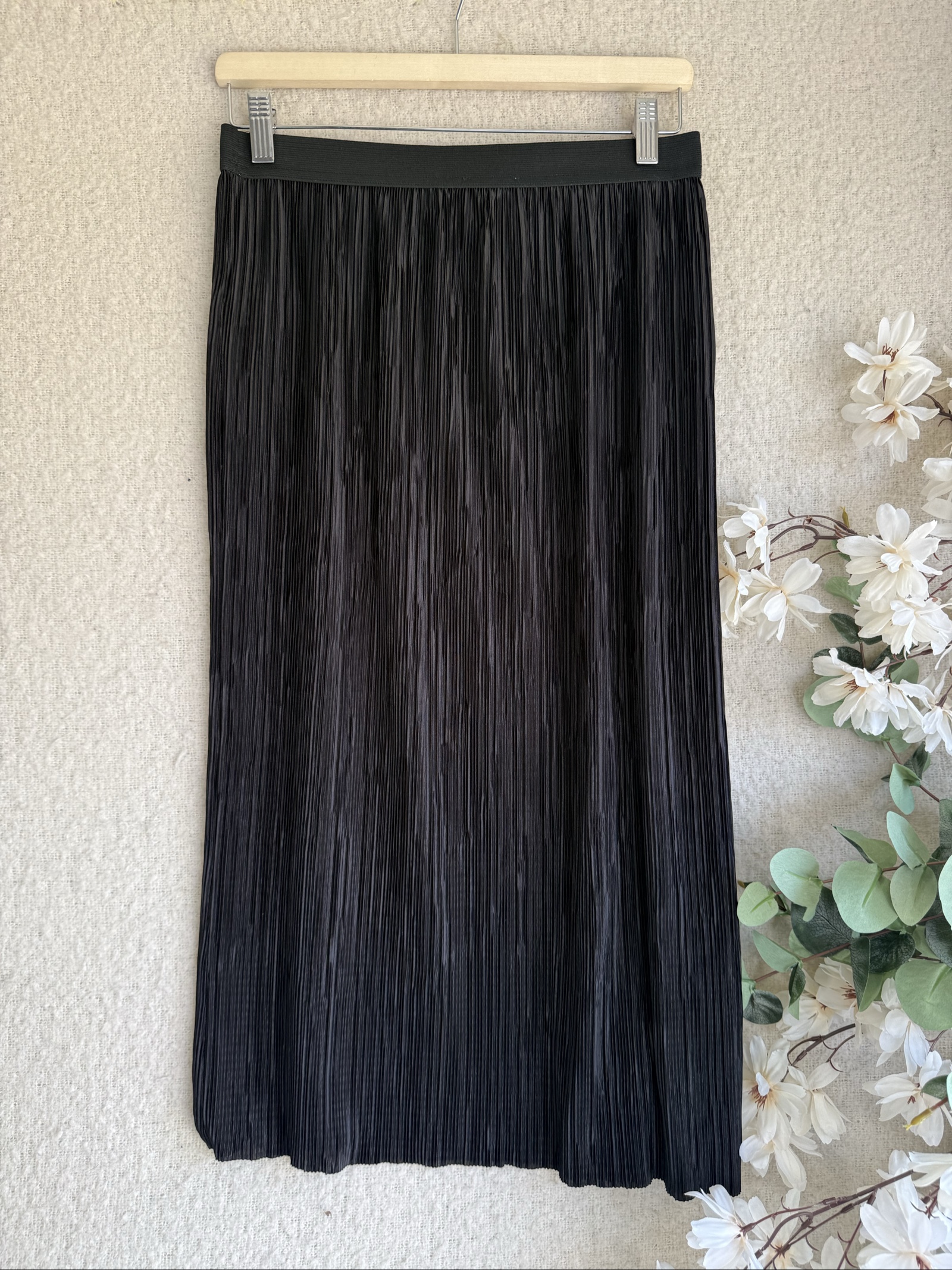 Papaya Black Pleated Midi Skirt UK 12 Elastic Waistband Chic Versatile image 4