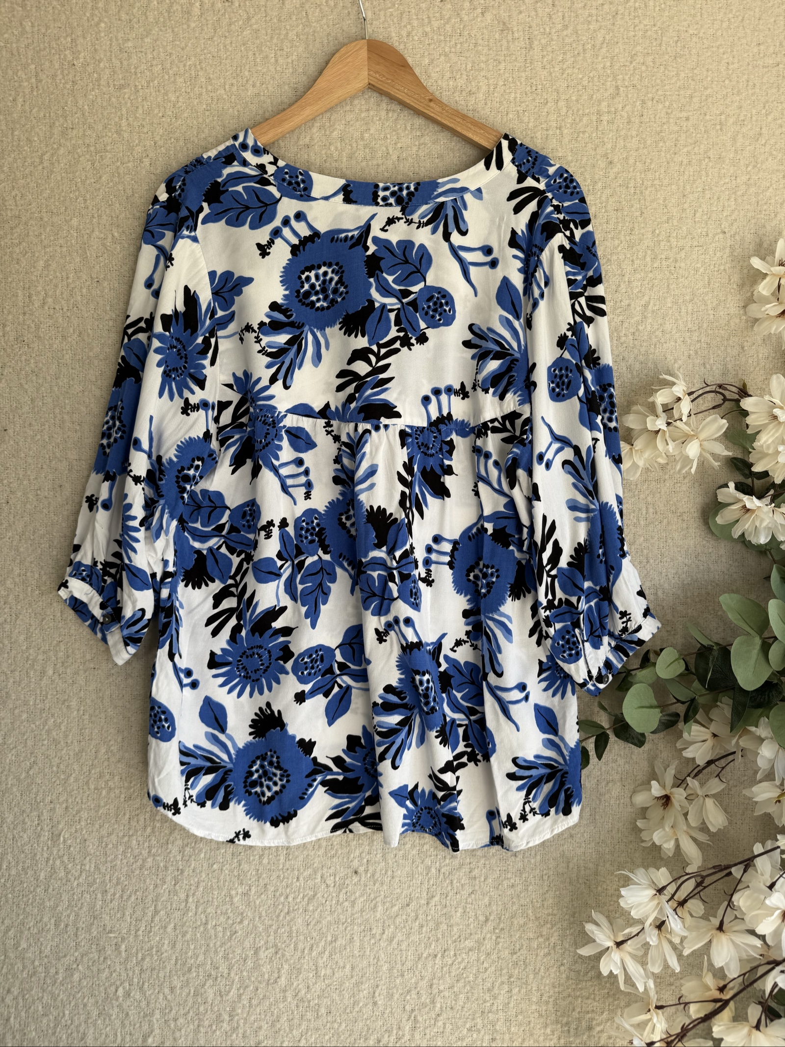 Milano Blue & Black Floral Viscose Top UK 10 Relaxed Fit 3/4 Sleeves image 4